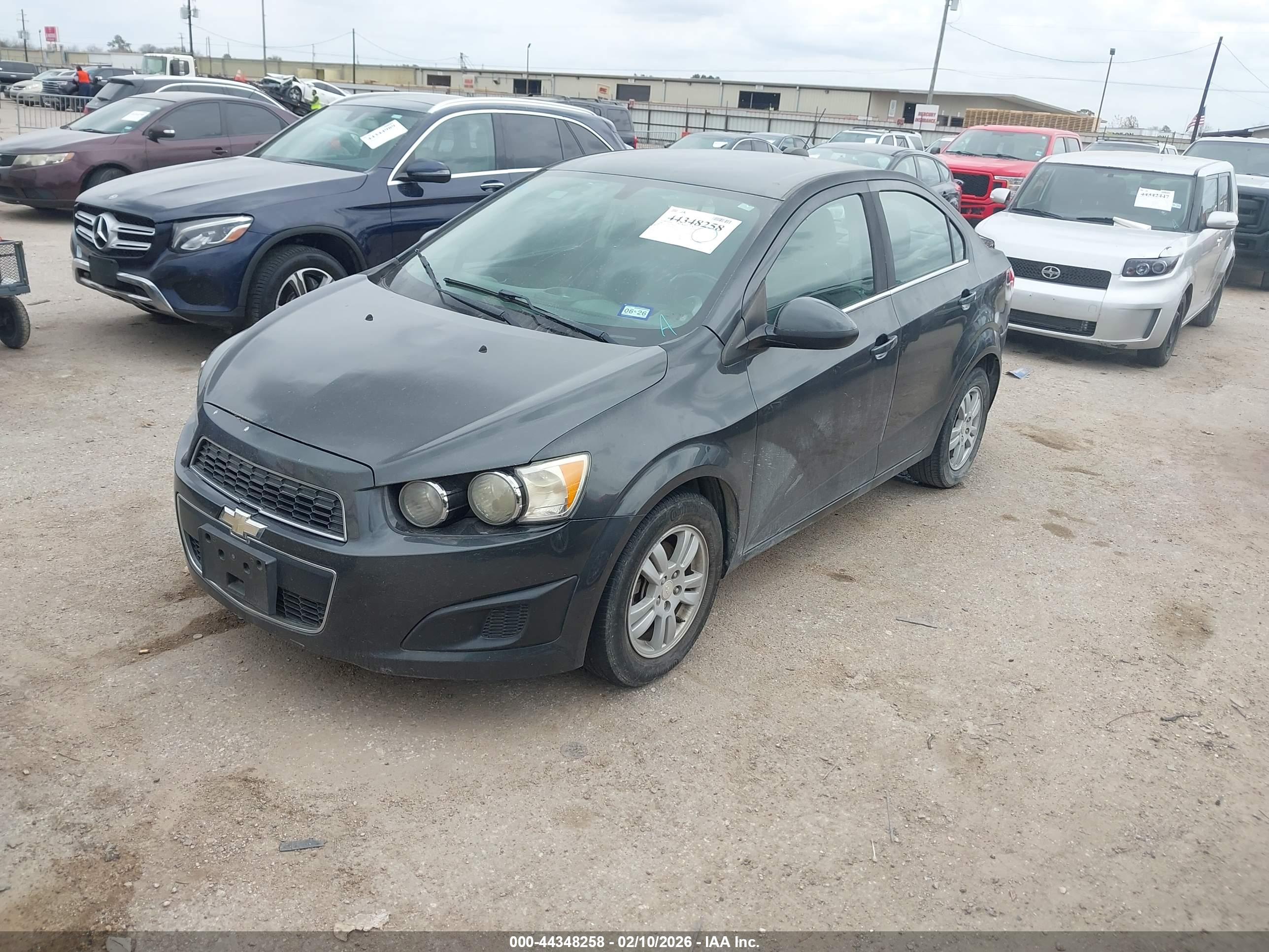 CHEVROLET SONIC image 2