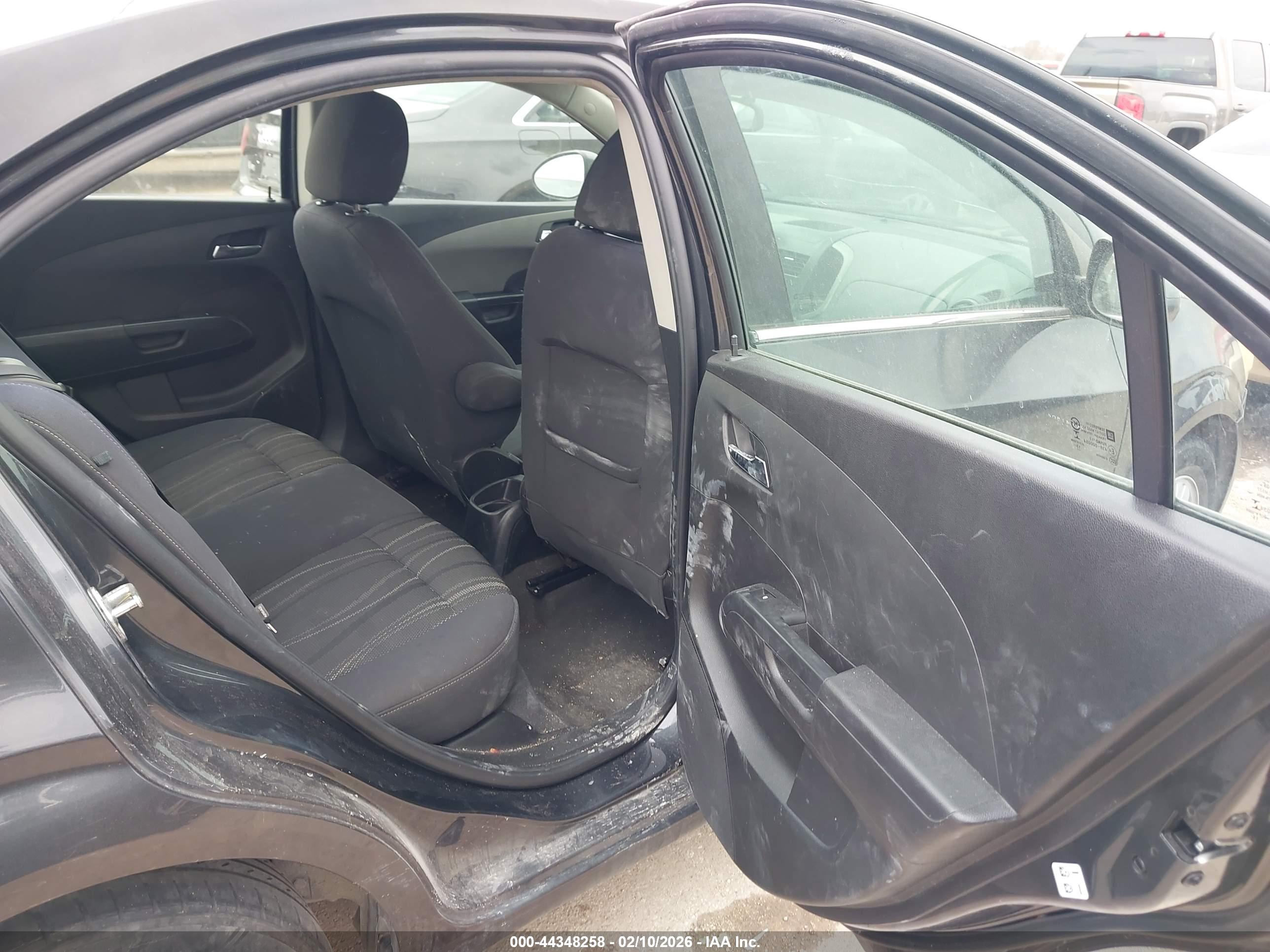 CHEVROLET SONIC image 8