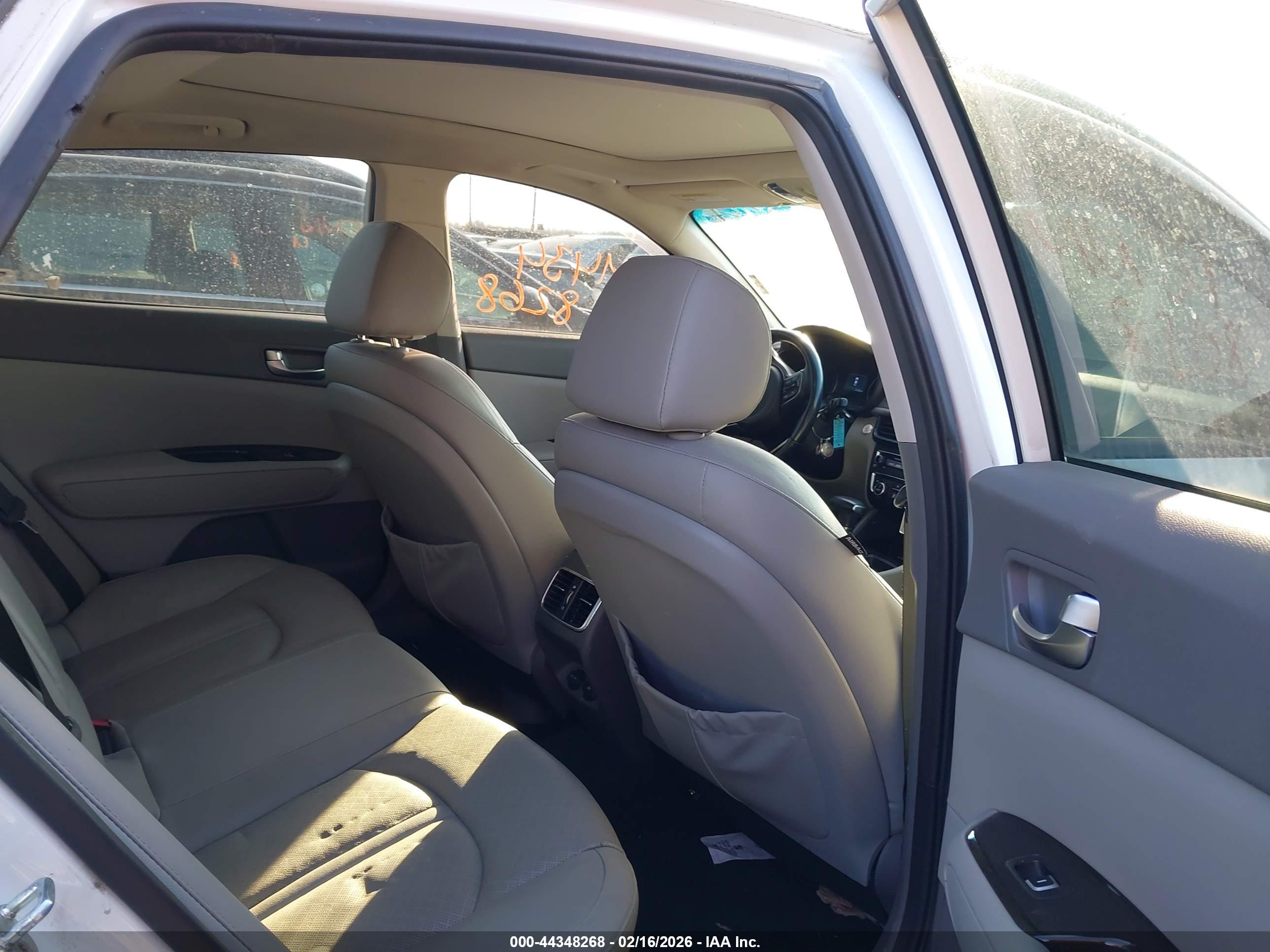 KIA OPTIMA image 8
