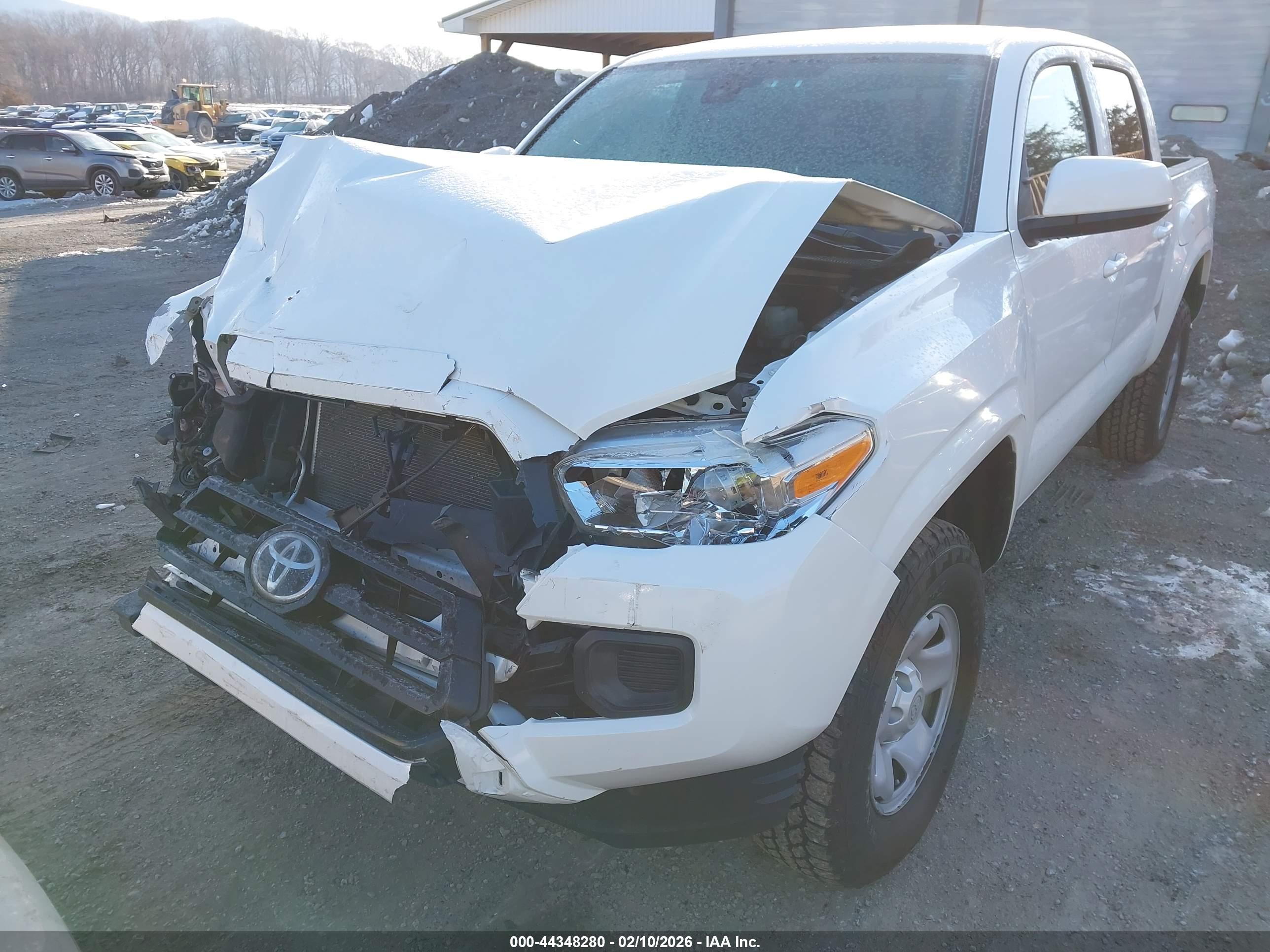 TOYOTA TACOMA image 6