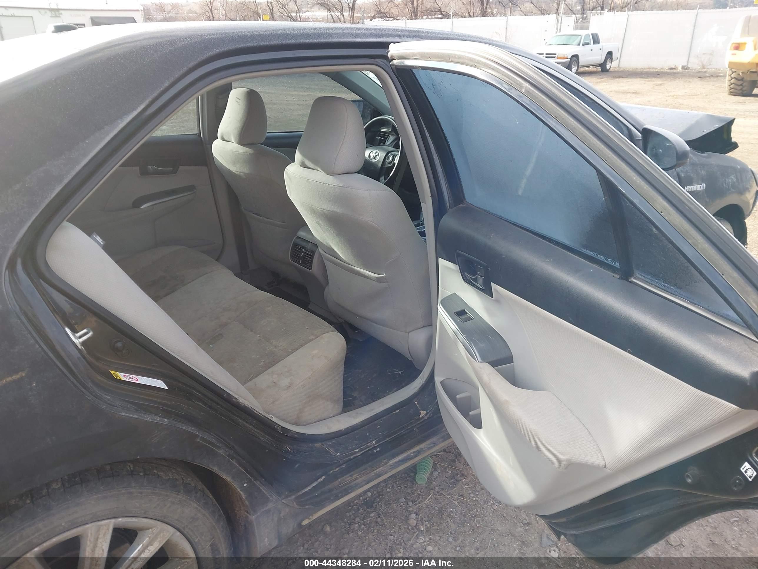 TOYOTA CAMRY image 8