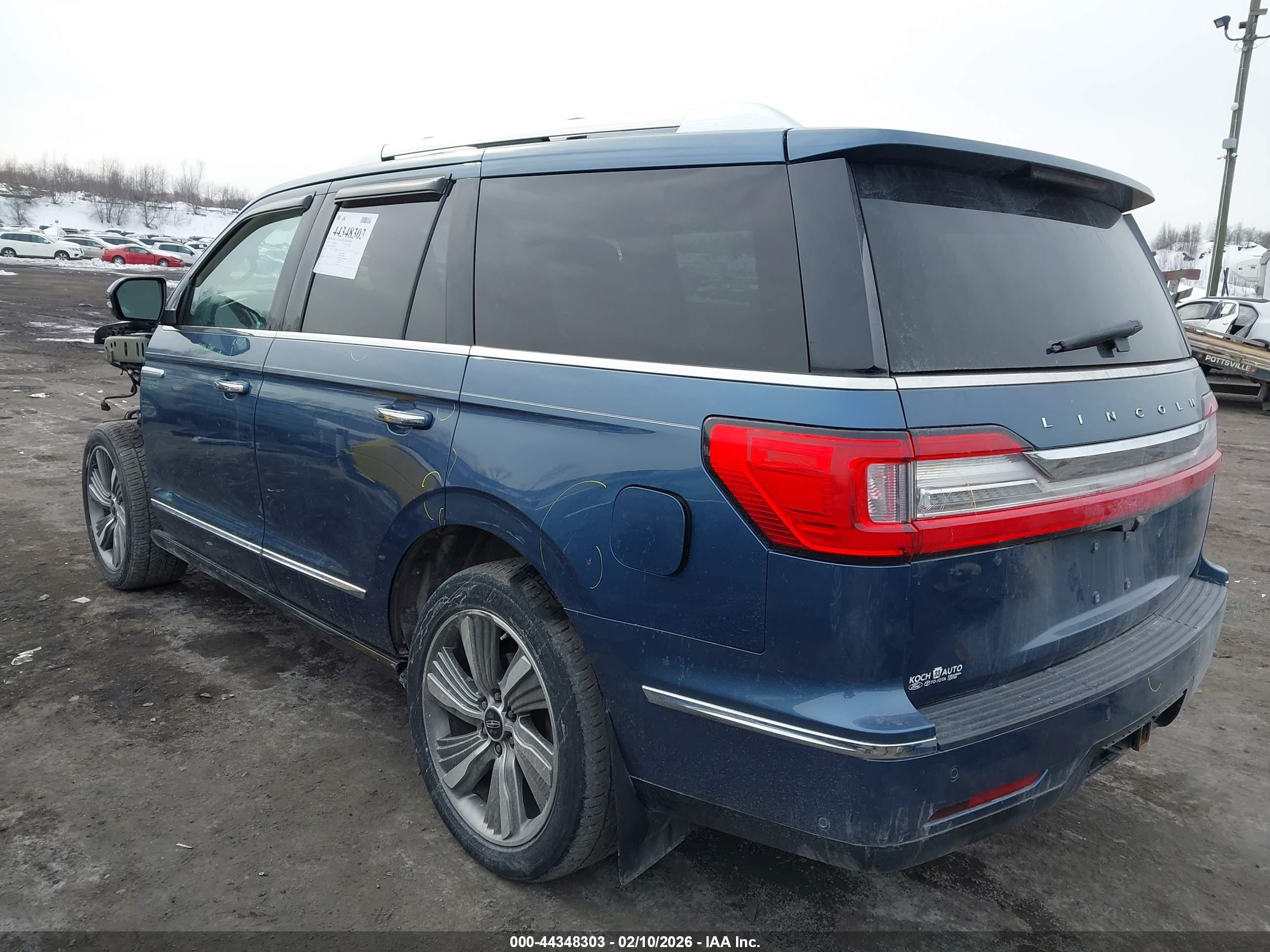 LINCOLN NAVIGATOR image 3