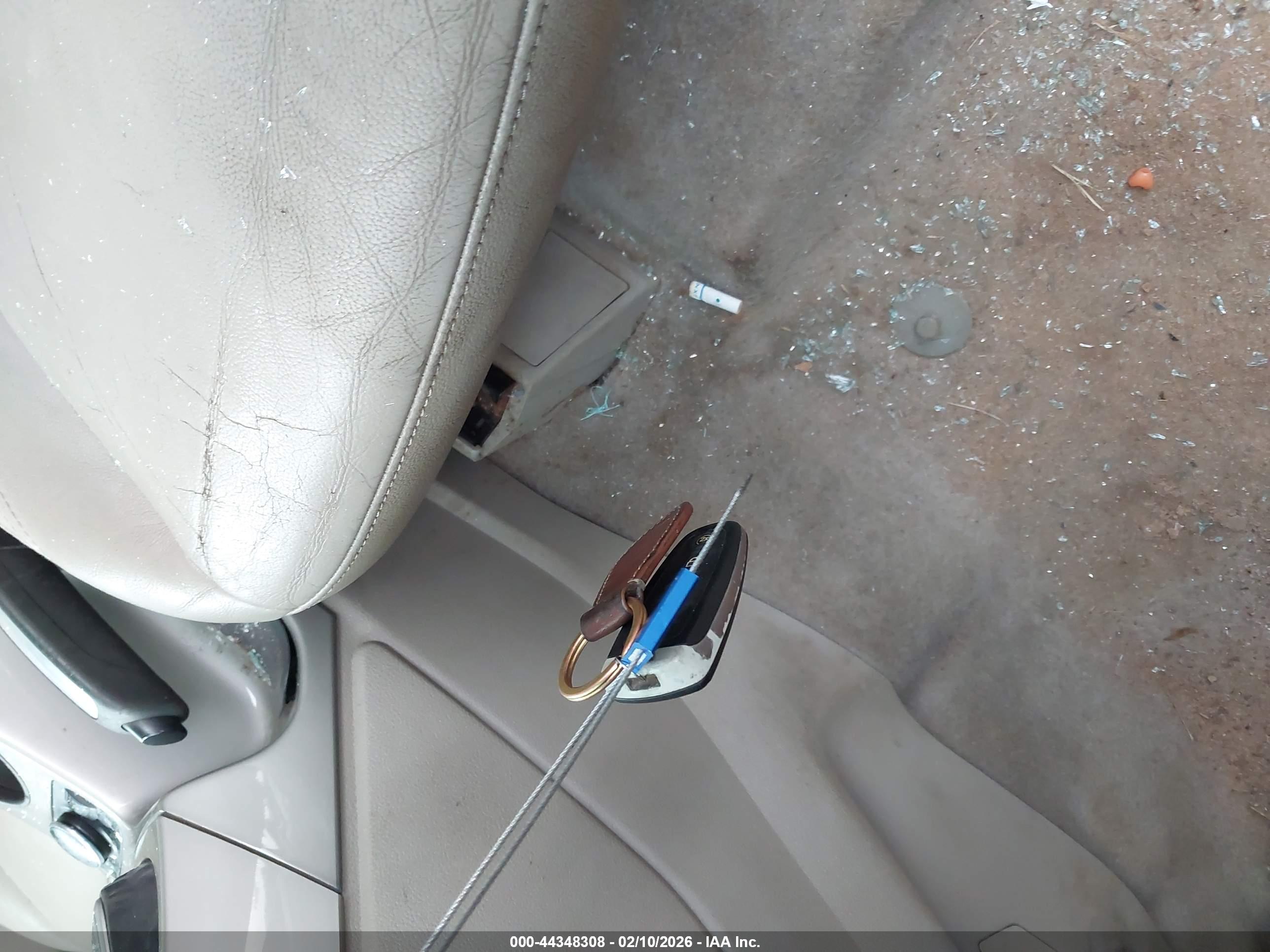 FORD ESCAPE image 11