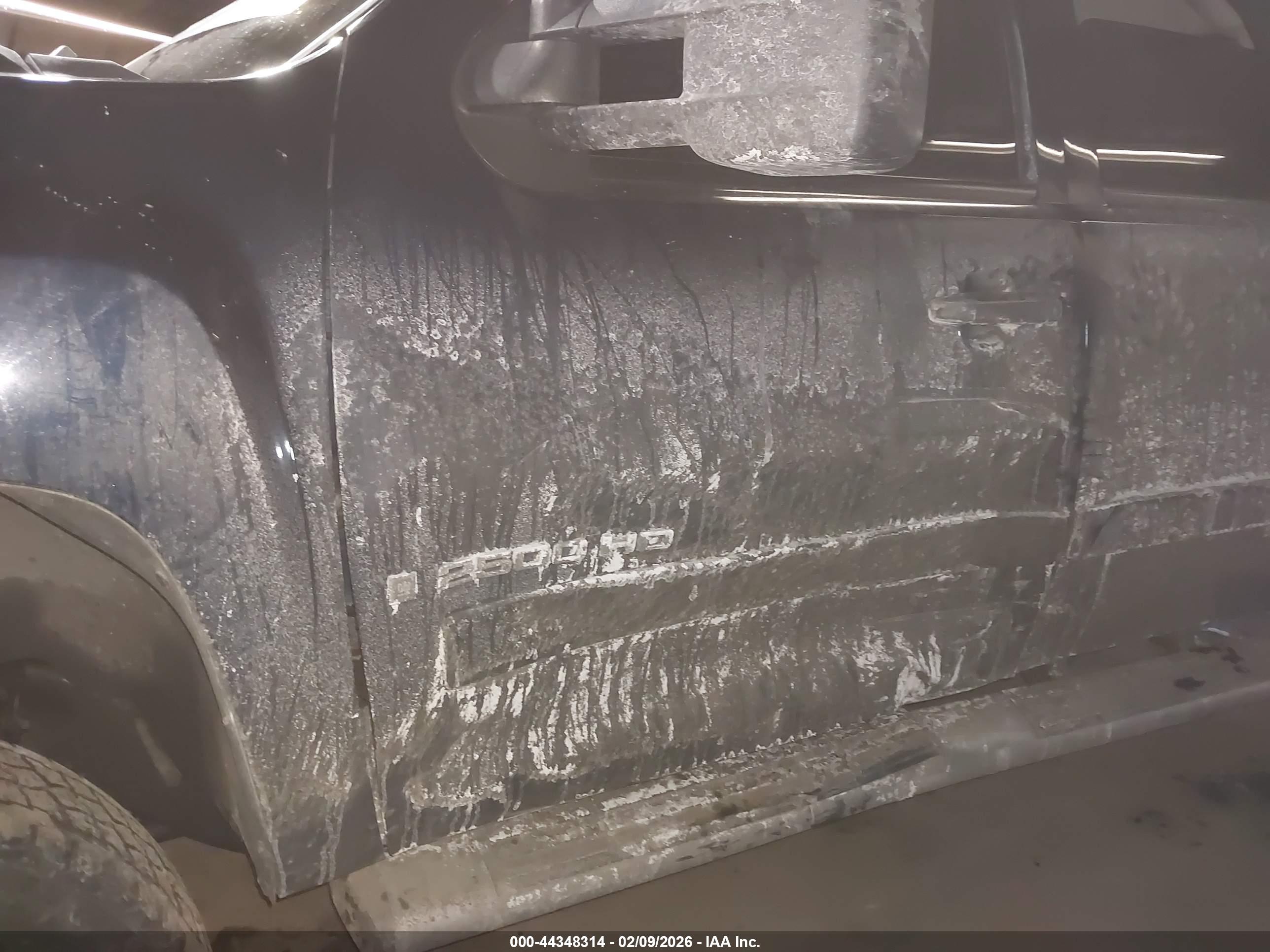 CHEVROLET SILVERADO image 6