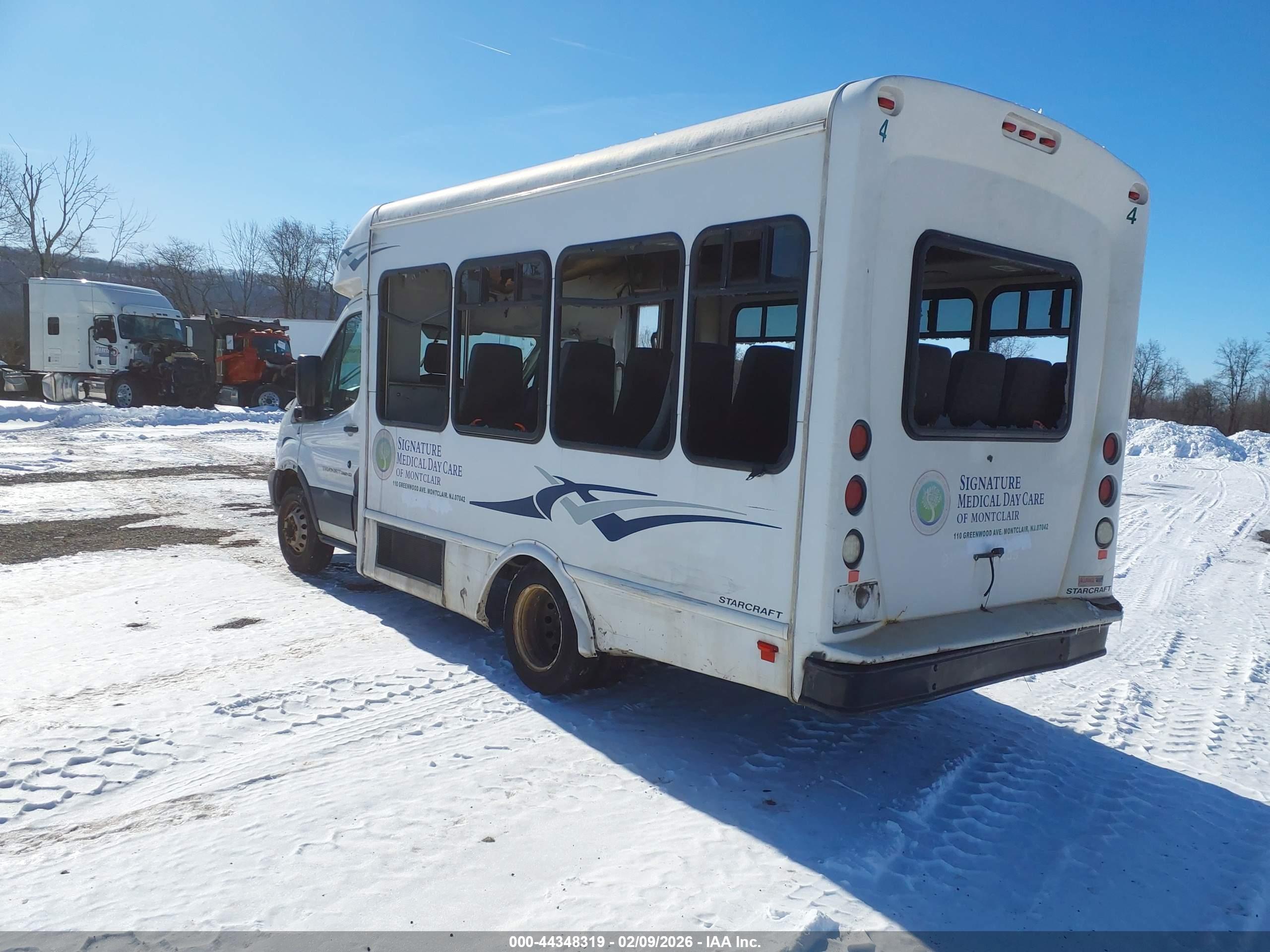 FORD TRANSIT-350 image 3