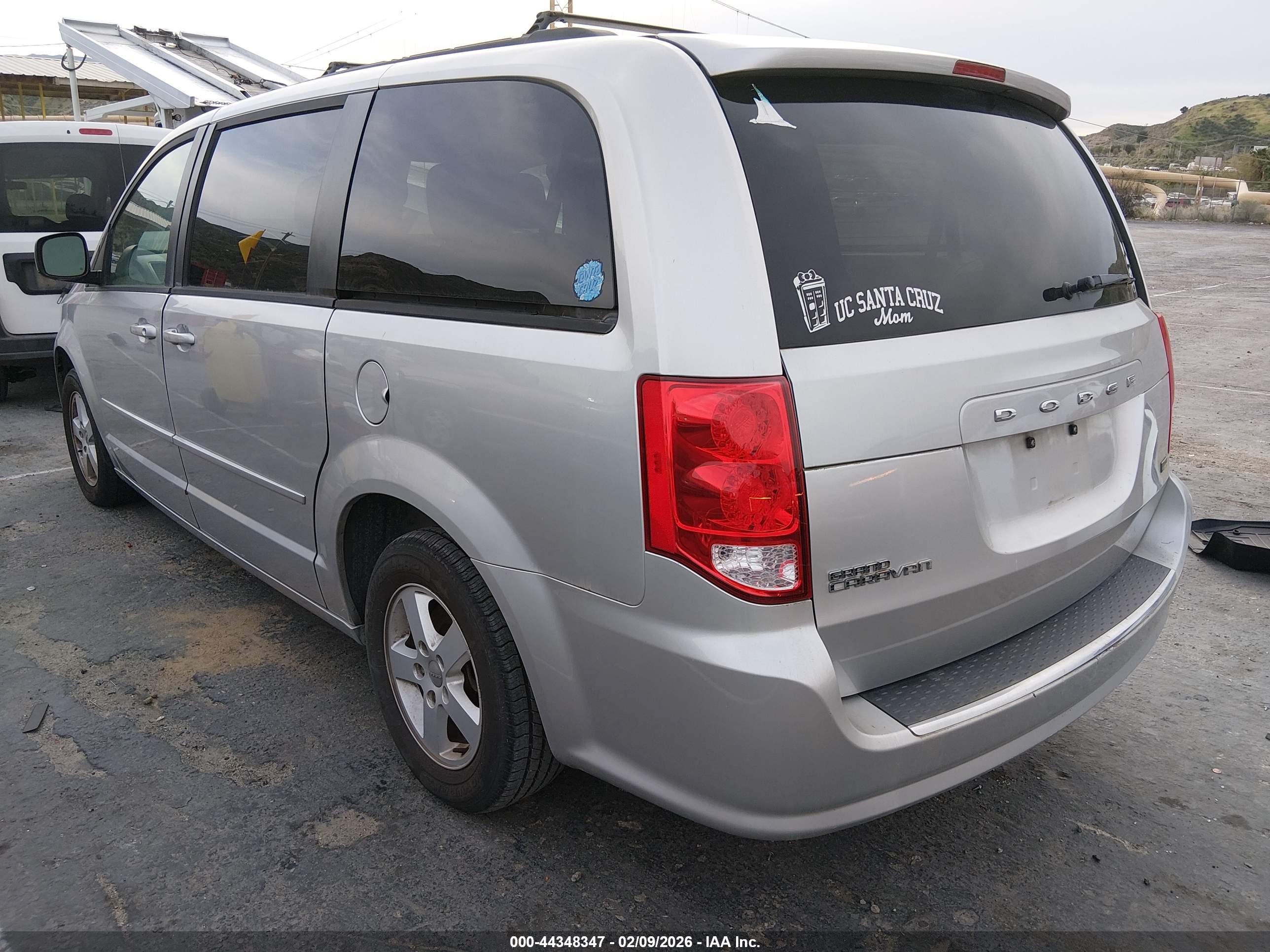 DODGE GRAND image 3
