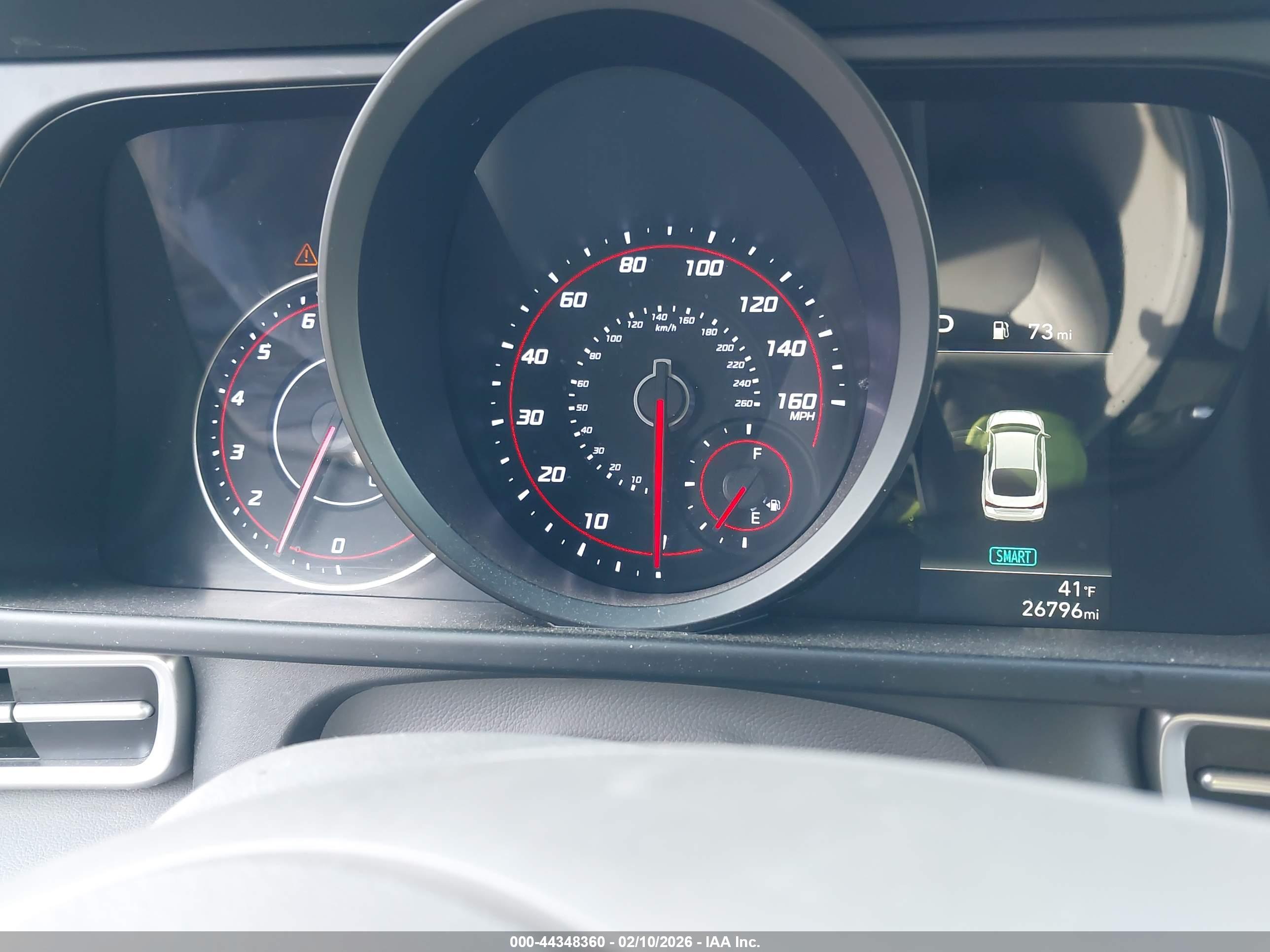 HYUNDAI ELANTRA image 7