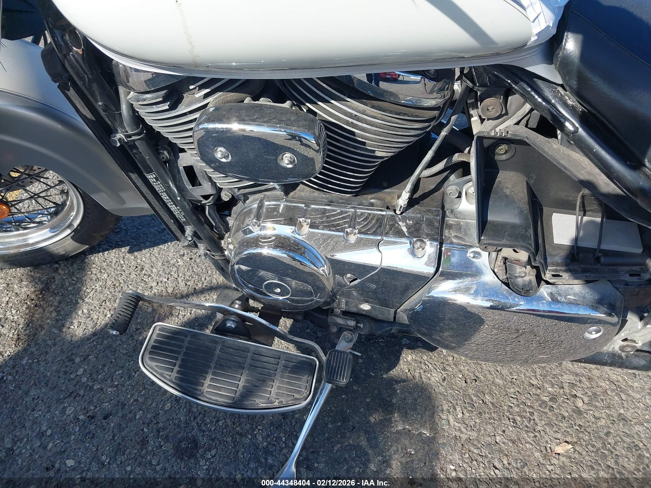 SUZUKI VL800 image 9