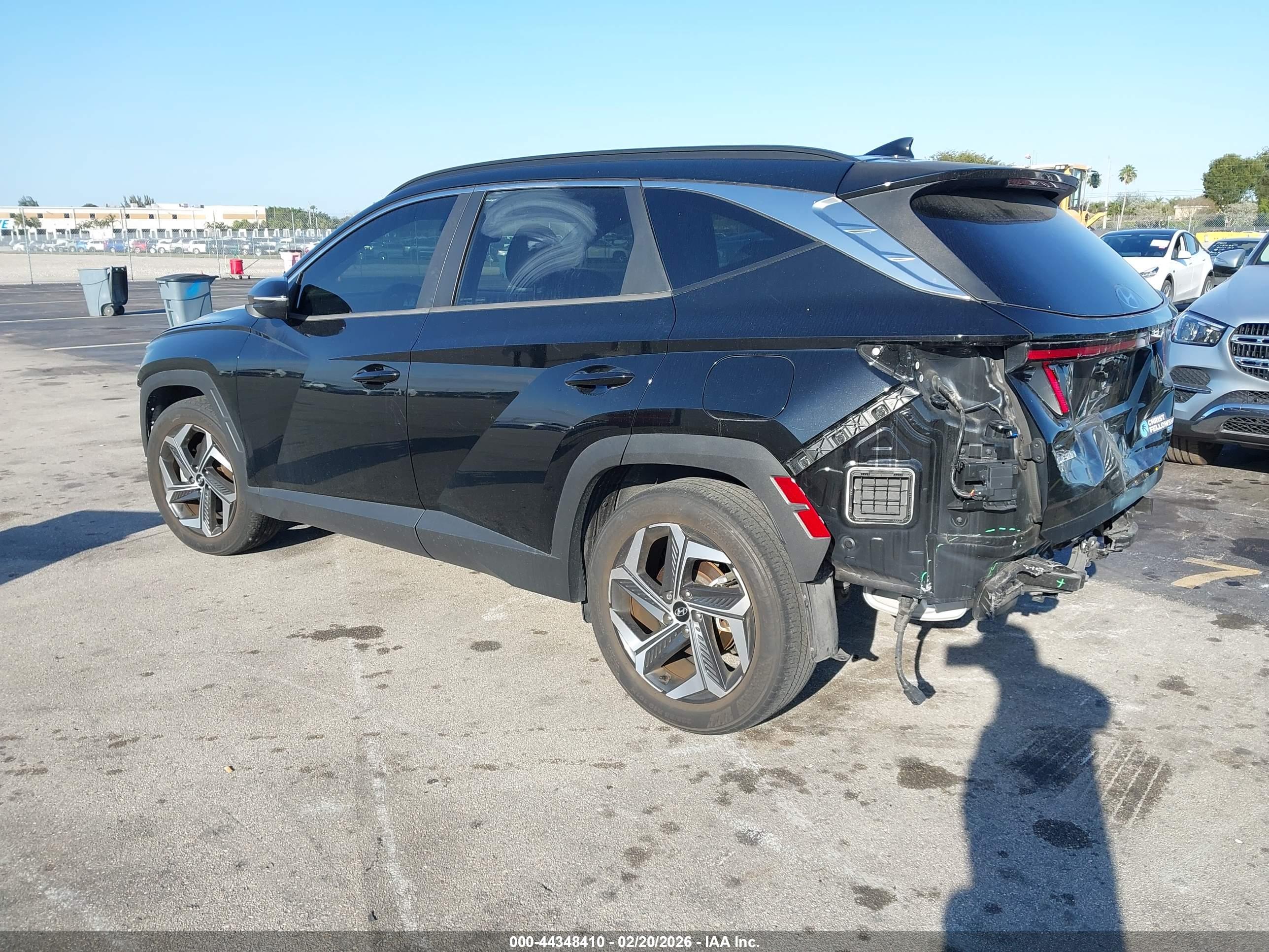 HYUNDAI TUCSON image 3