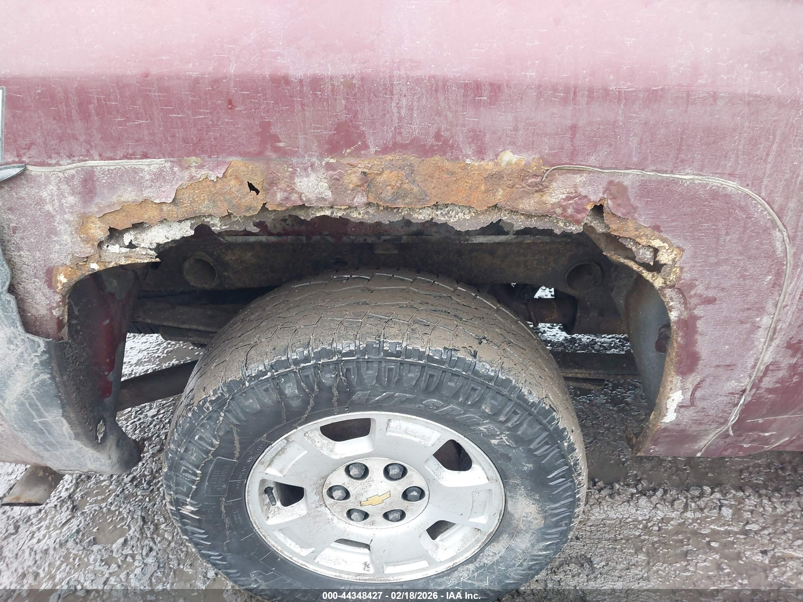 CHEVROLET SILVERADO image 6