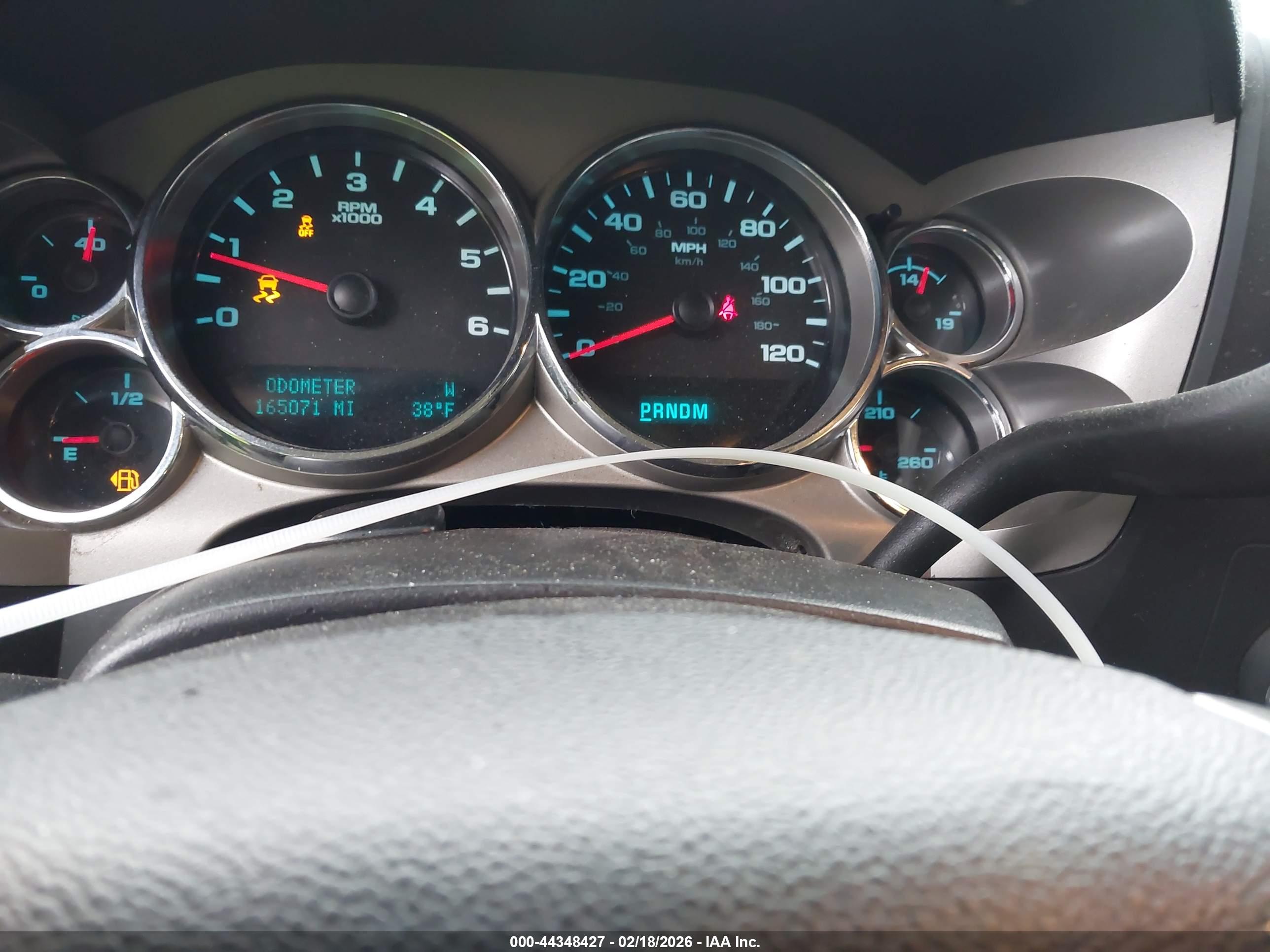 CHEVROLET SILVERADO image 7