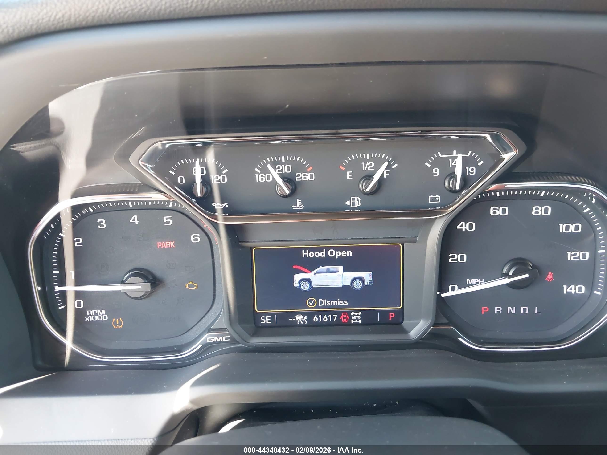 GMC SIERRA image 7