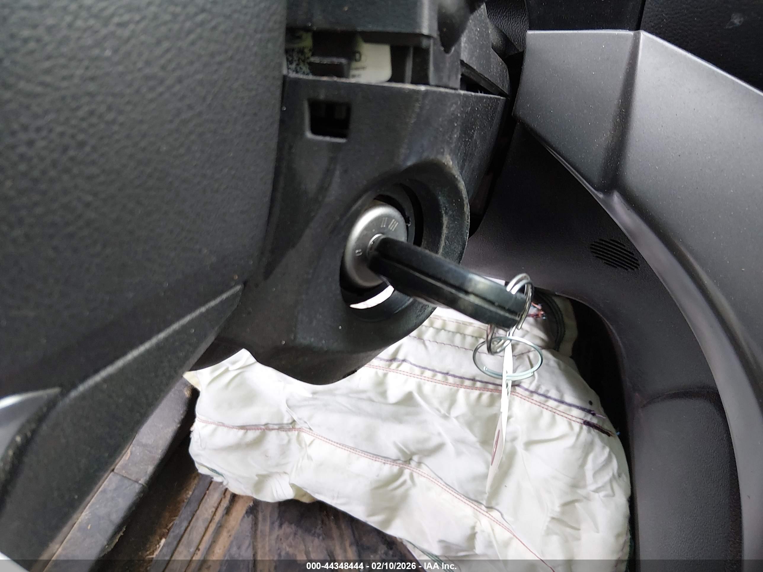 FORD ESCAPE image 11