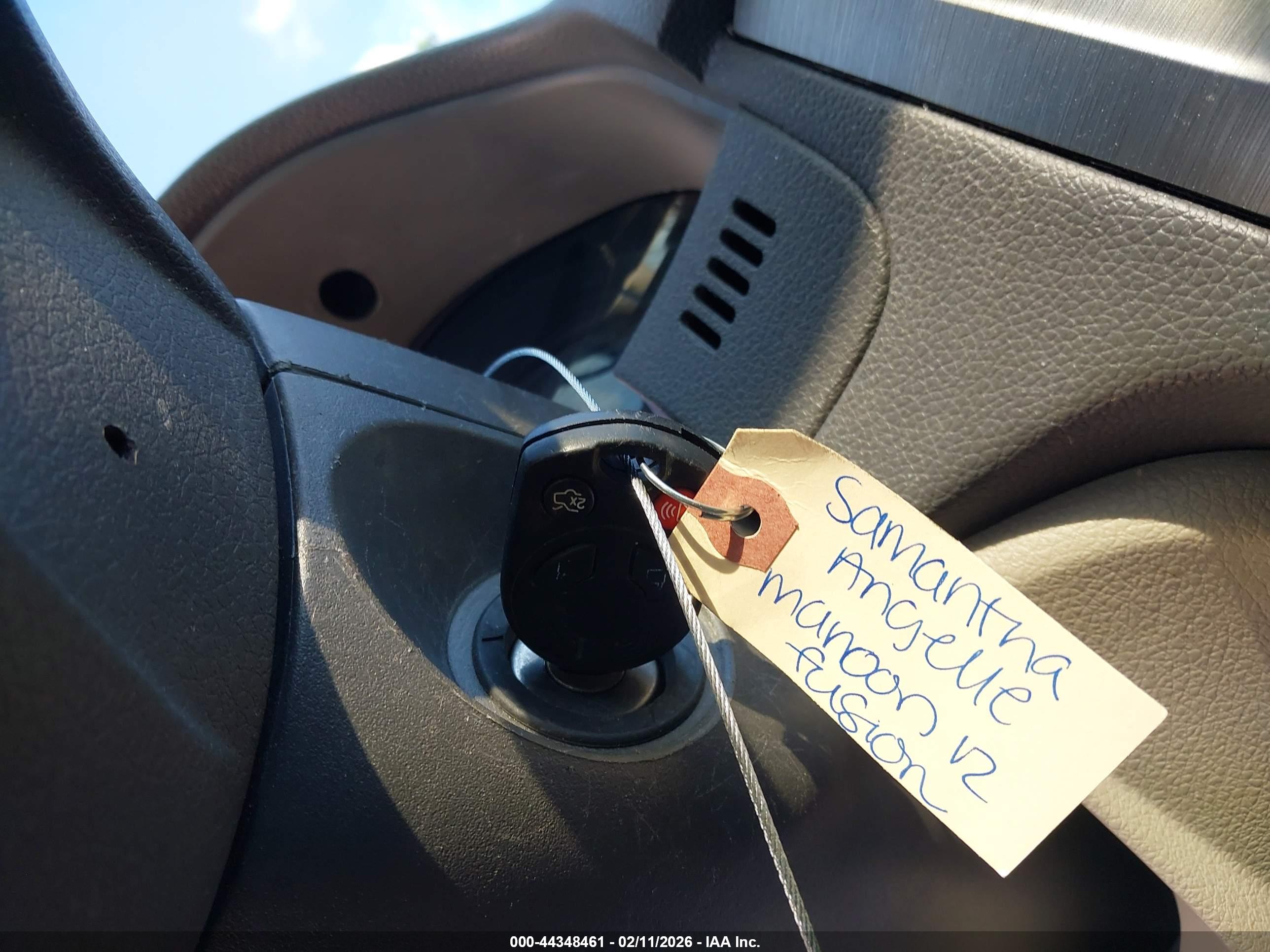 FORD FUSION image 11