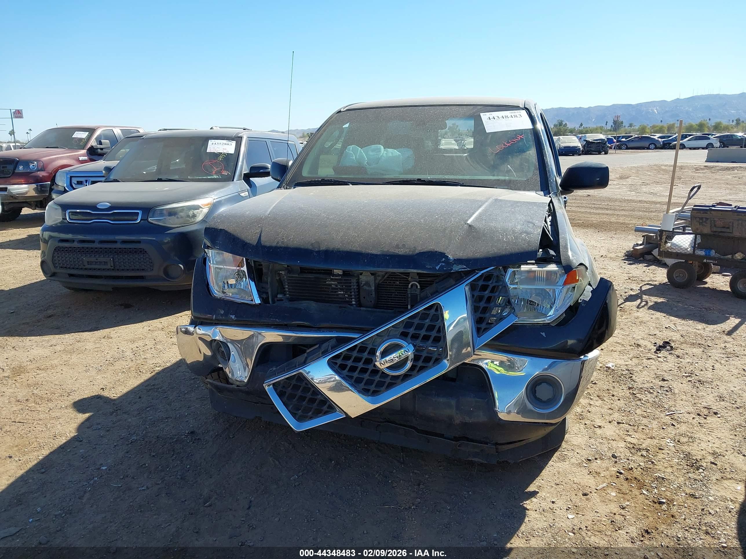 NISSAN FRONTIER image 6