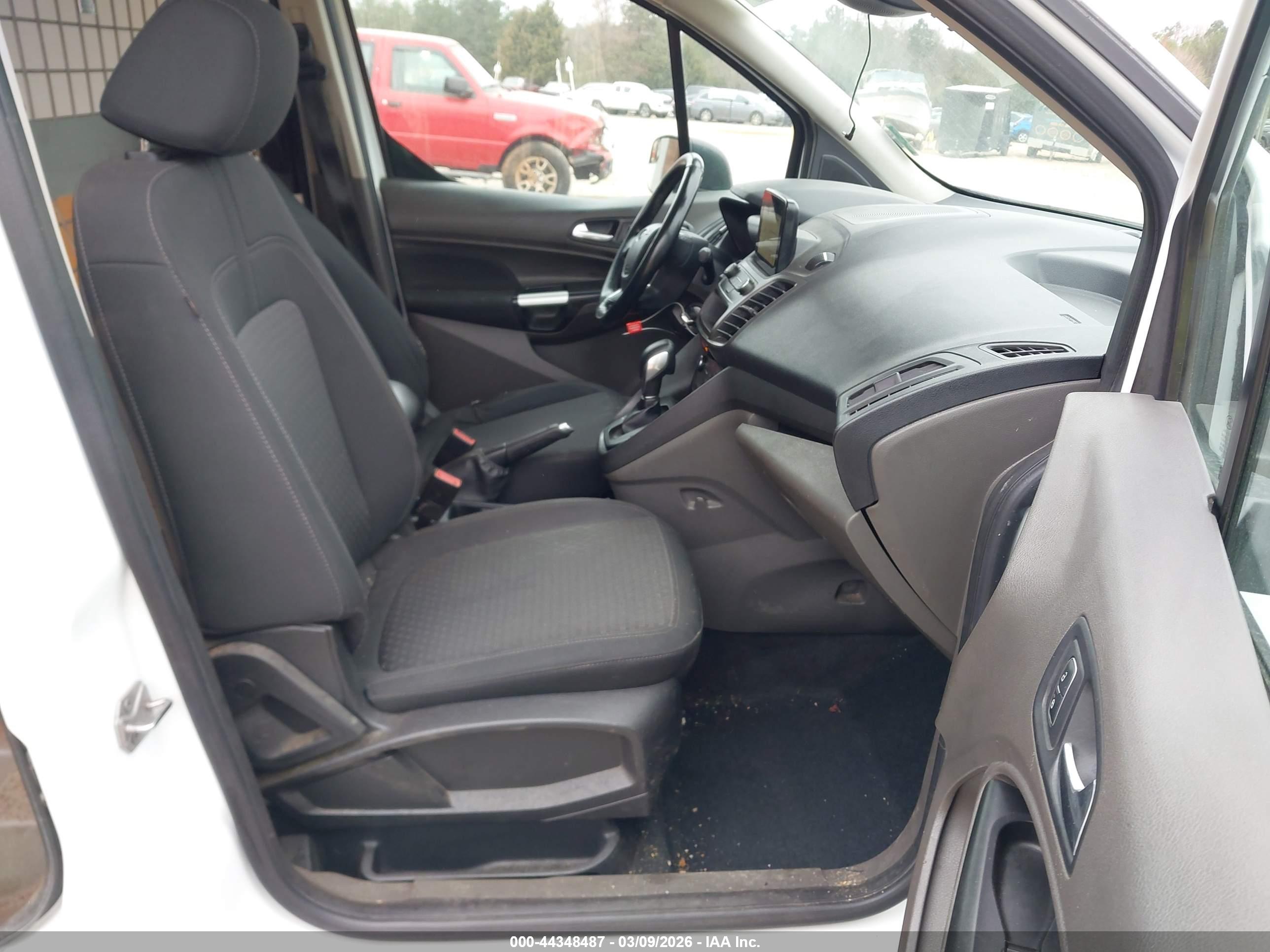 FORD TRANSIT image 5
