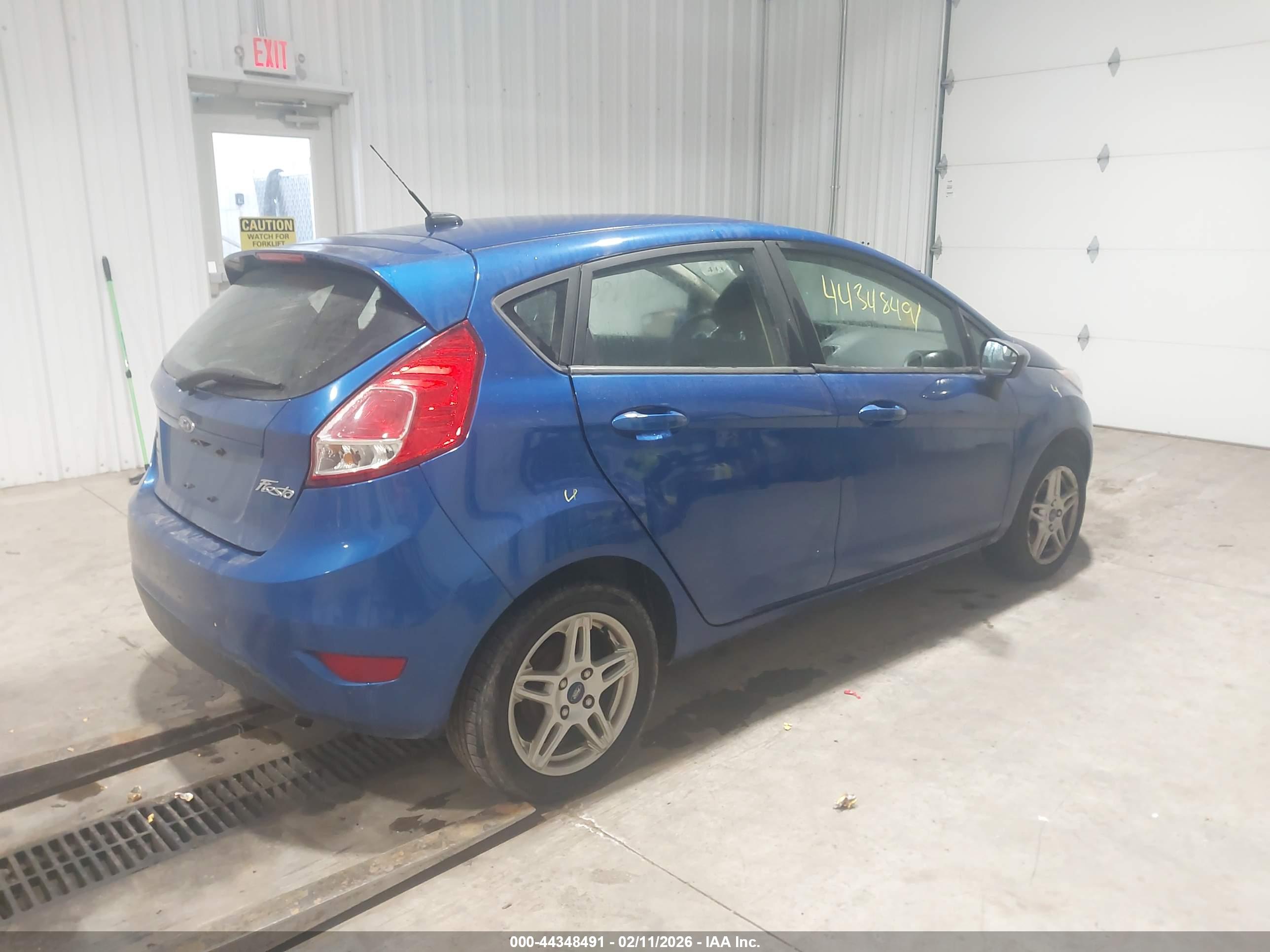 FORD FIESTA image 4