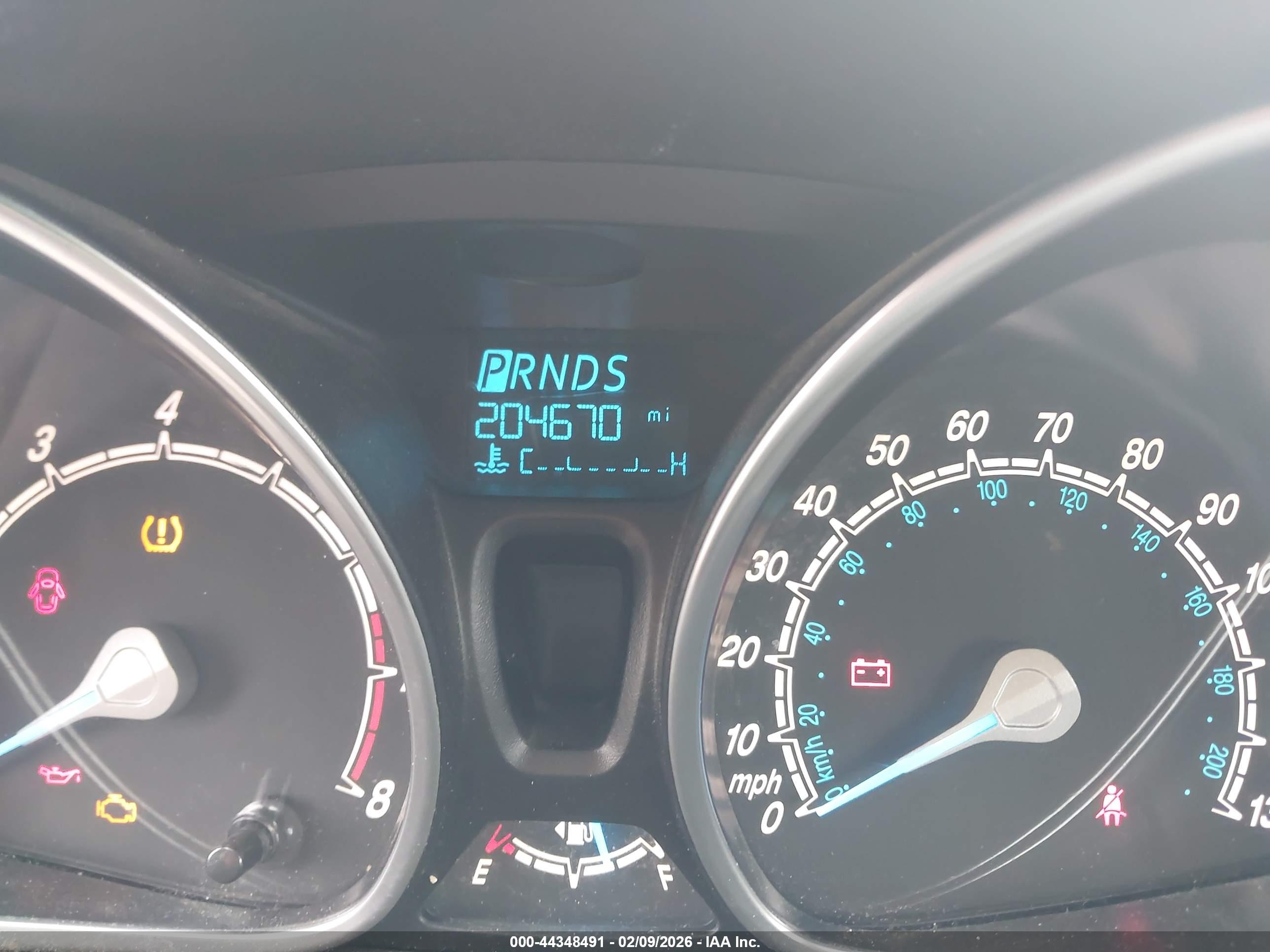 FORD FIESTA image 7