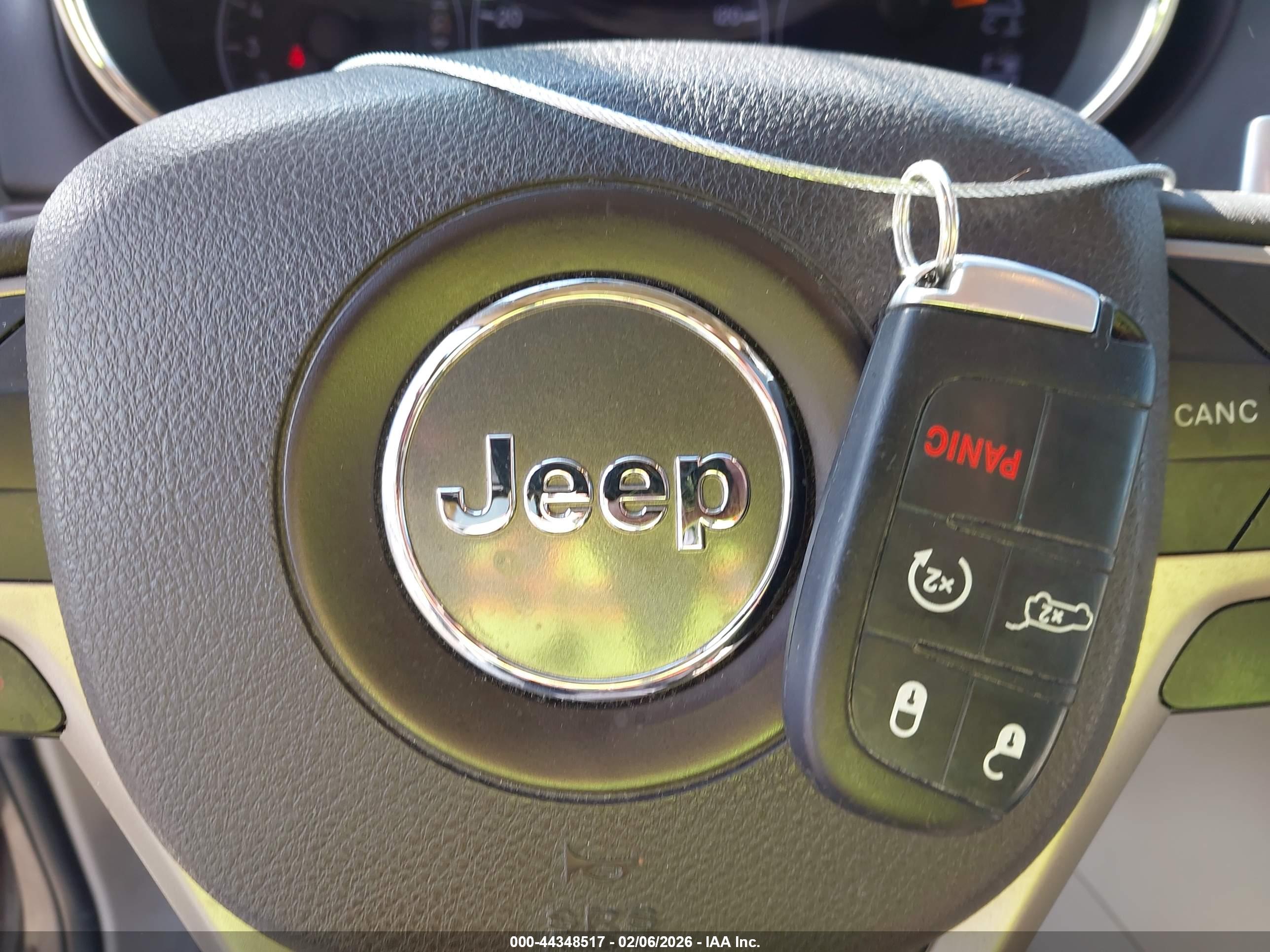 JEEP GRAND image 11