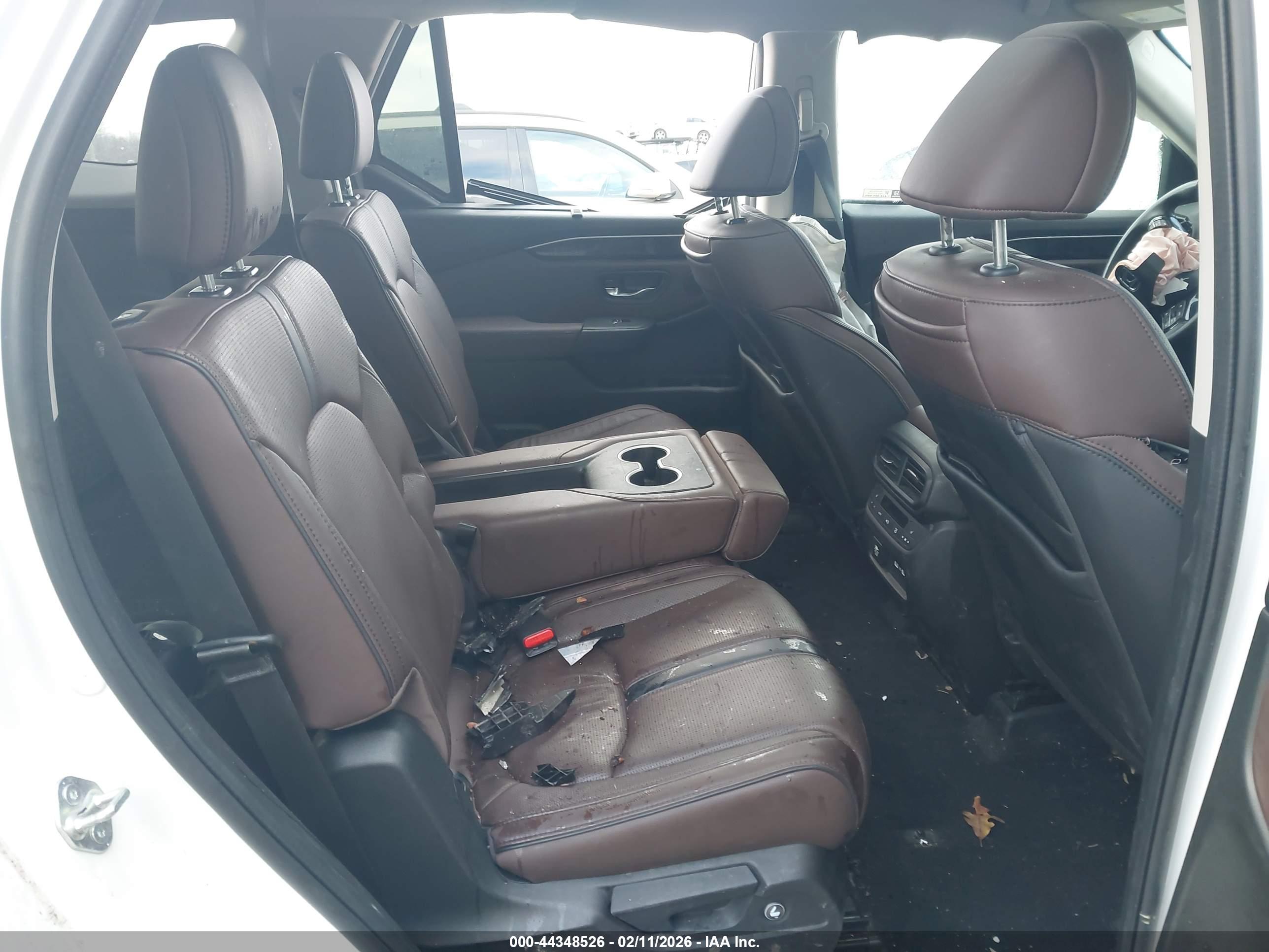 HONDA PILOT image 8