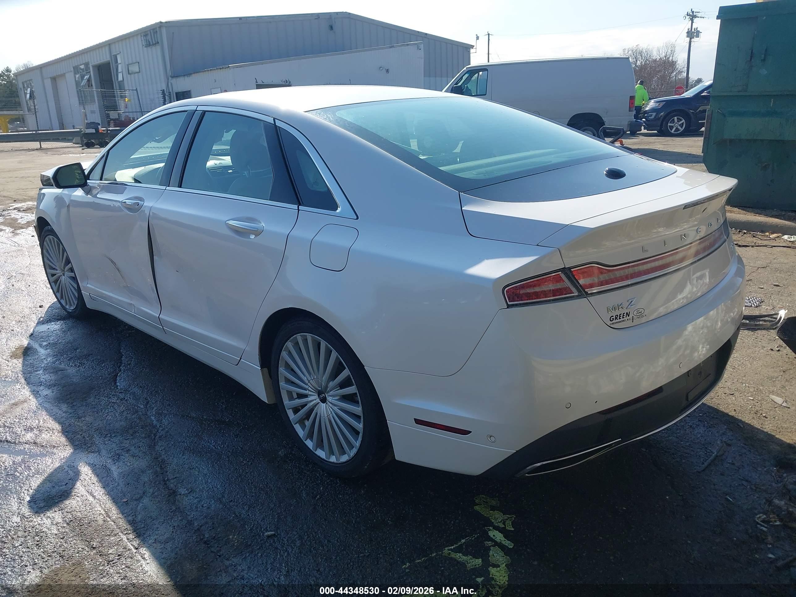 LINCOLN MKZ image 3