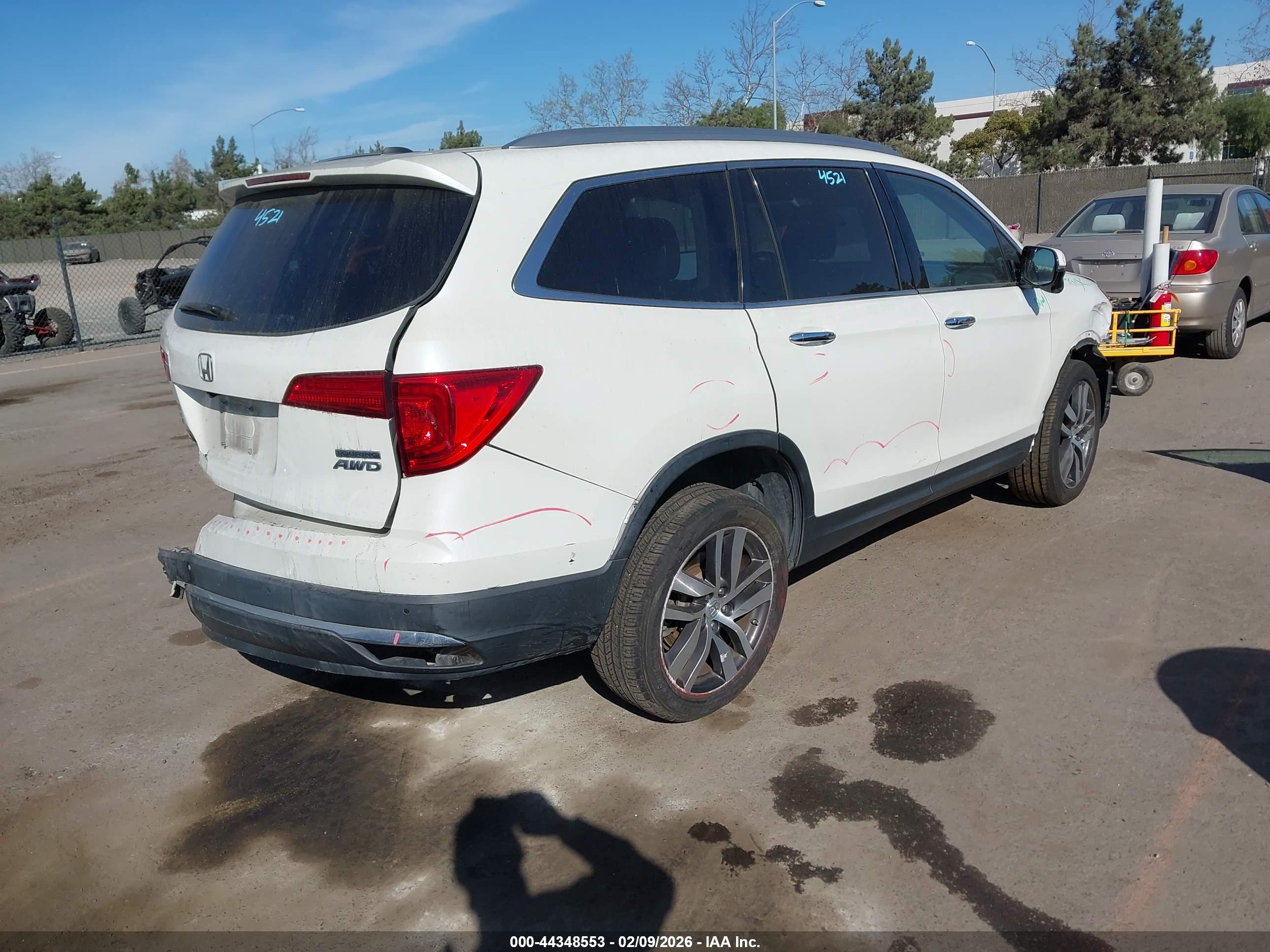 HONDA PILOT image 4