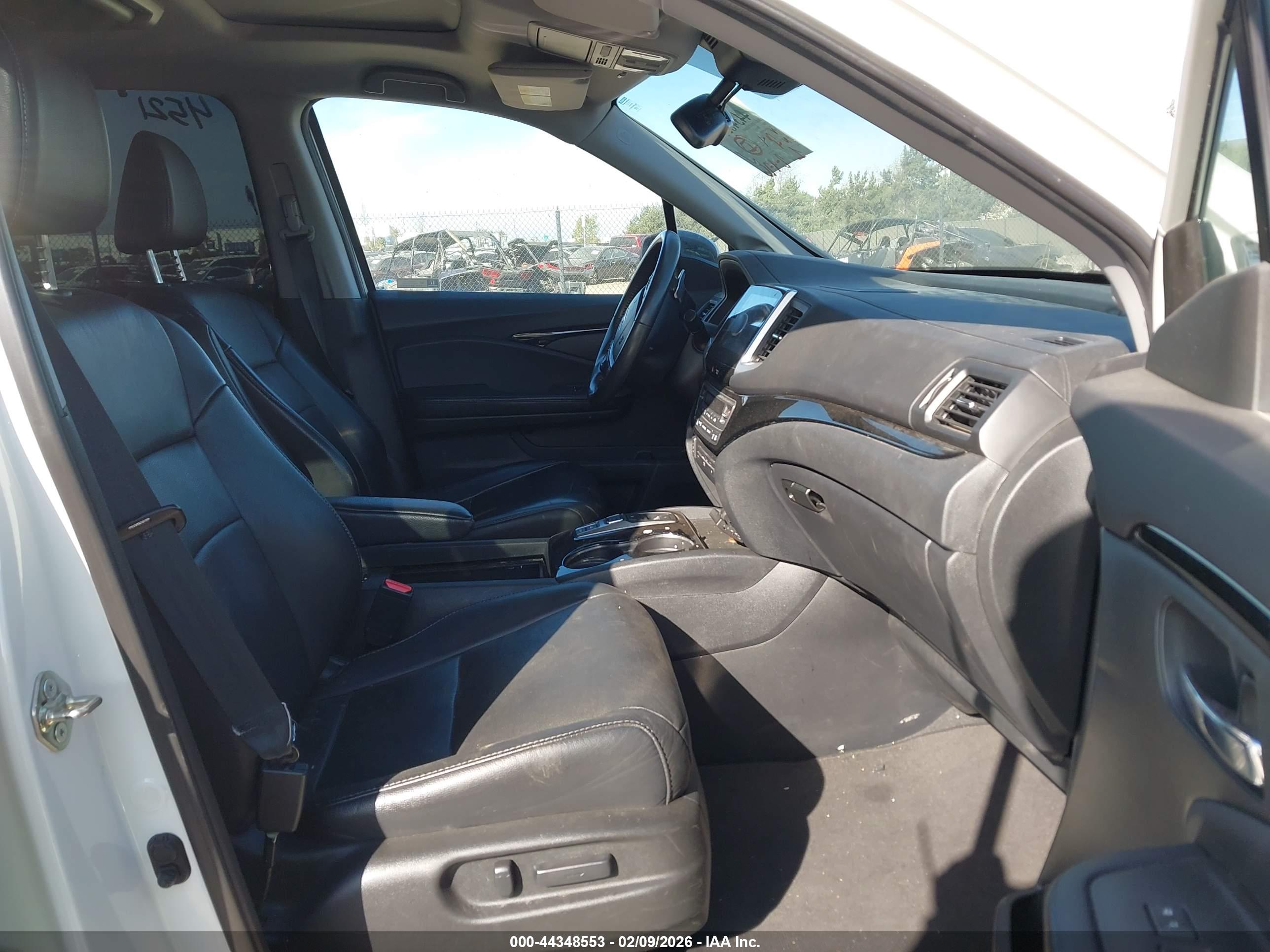 HONDA PILOT image 5