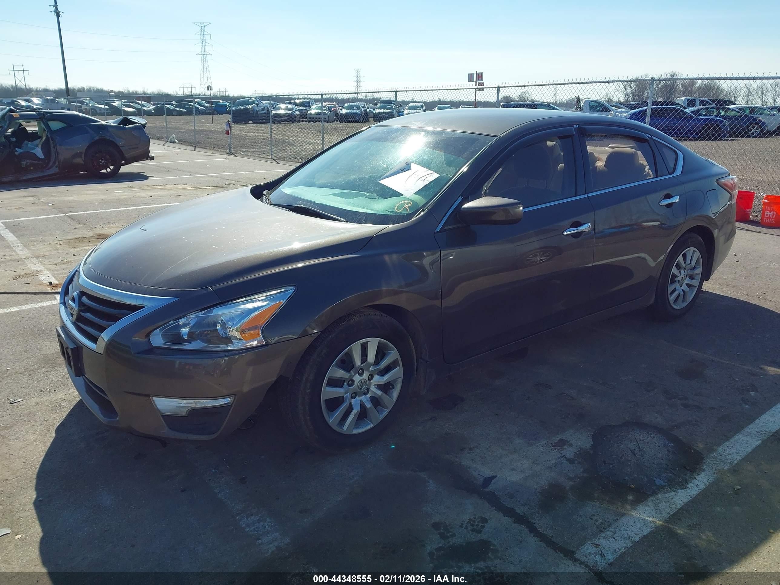 NISSAN ALTIMA image 2