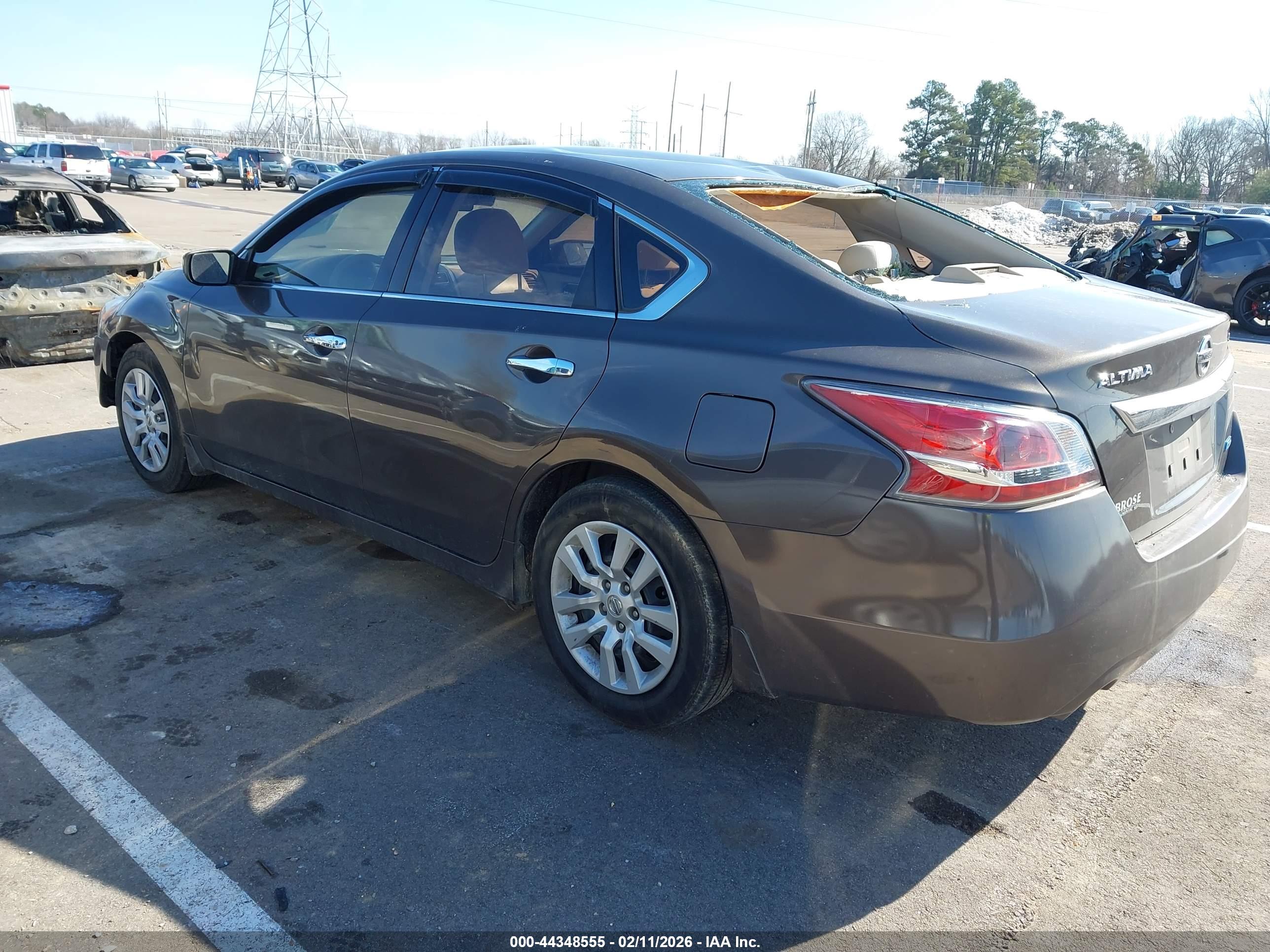 NISSAN ALTIMA image 3