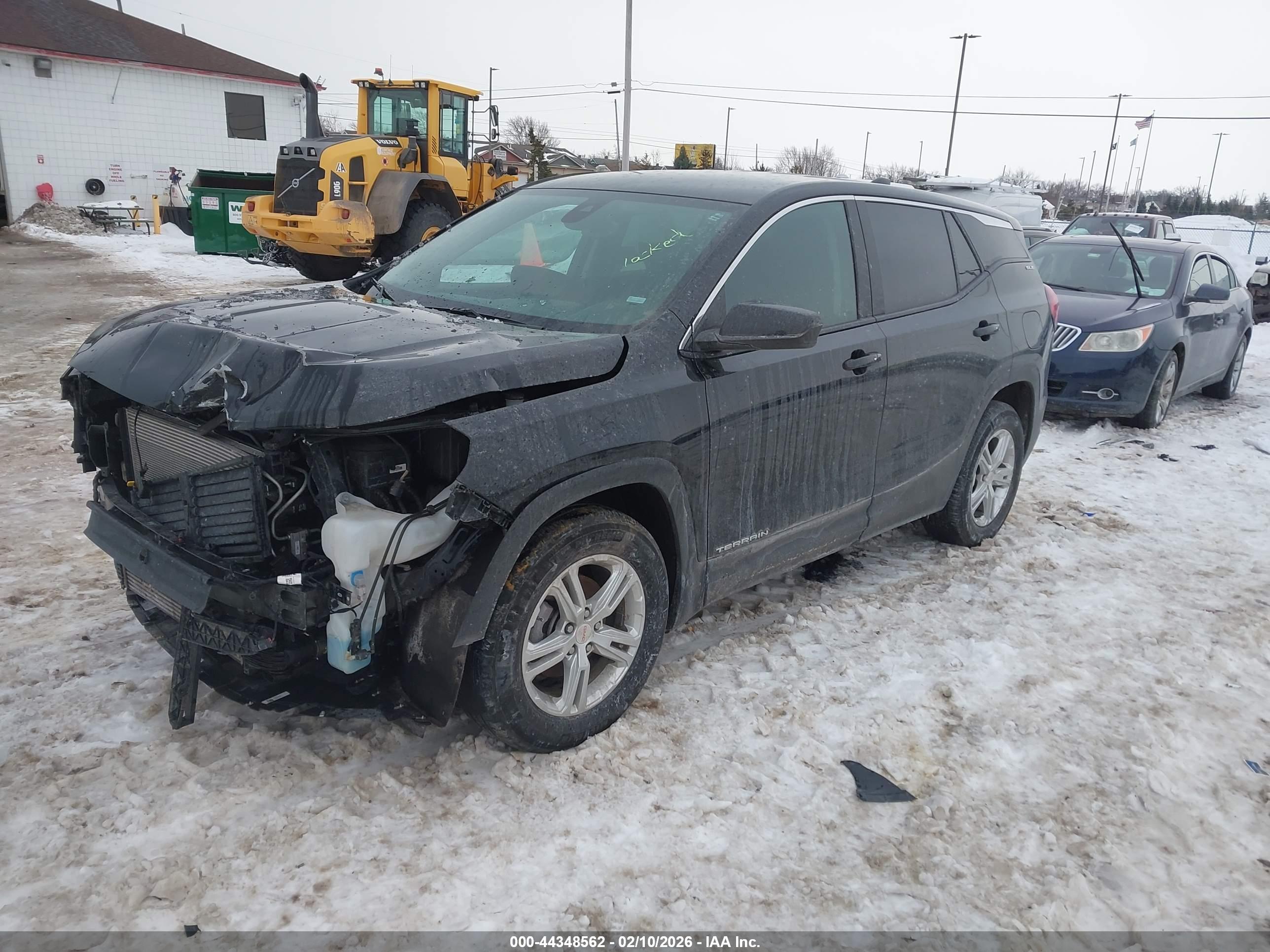 GMC TERRAIN image 2