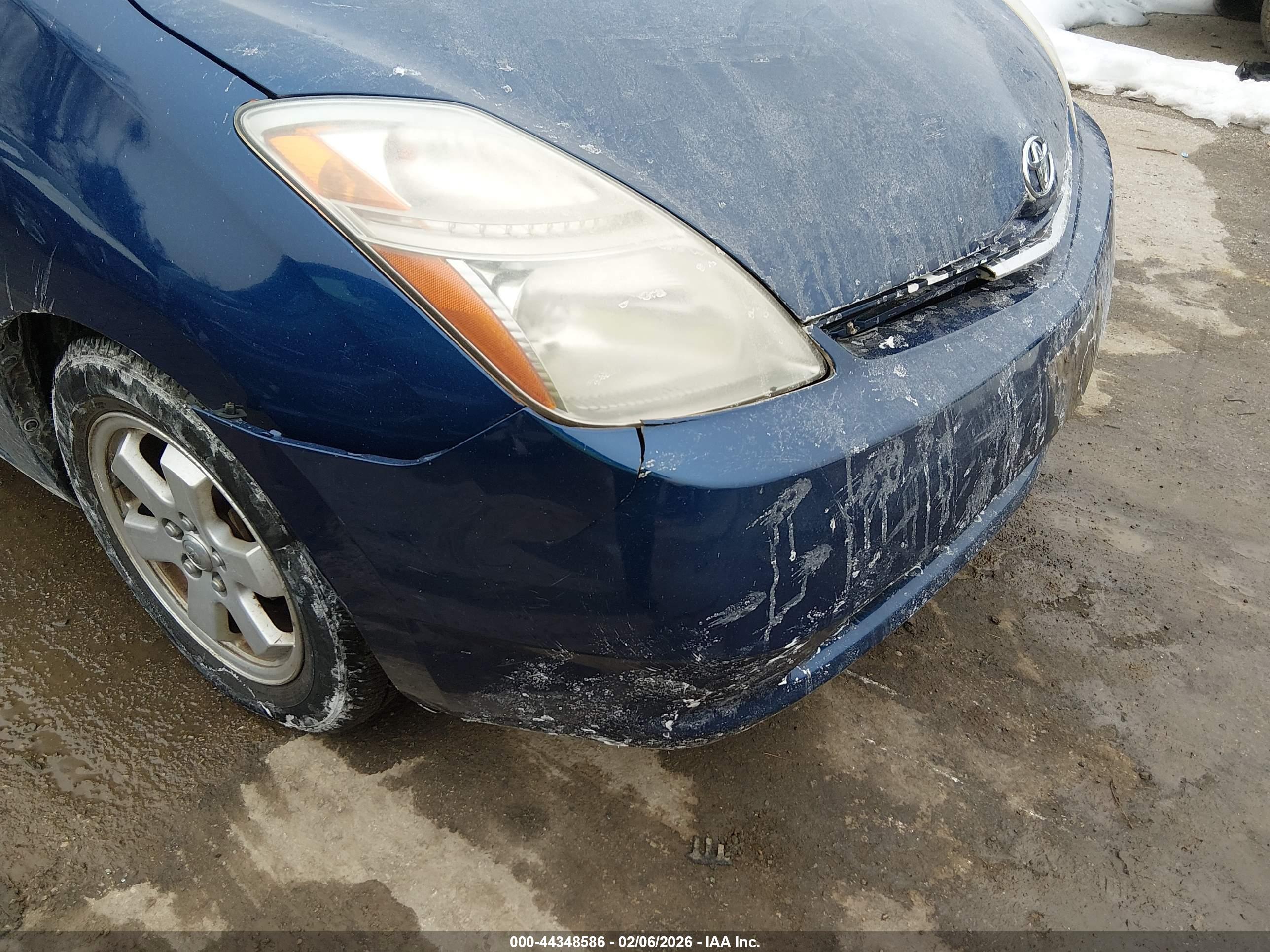 TOYOTA PRIUS image 6