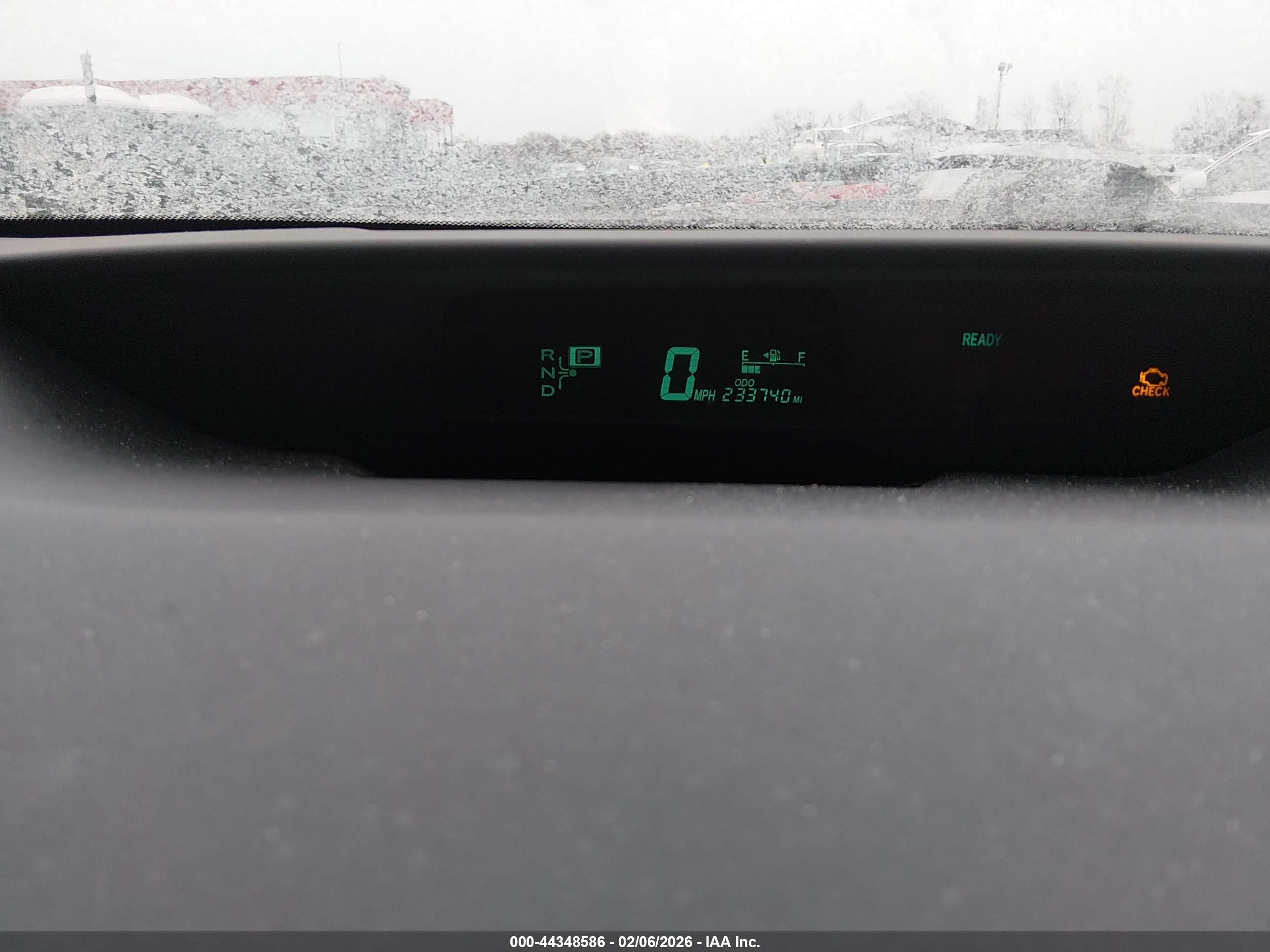 TOYOTA PRIUS image 7