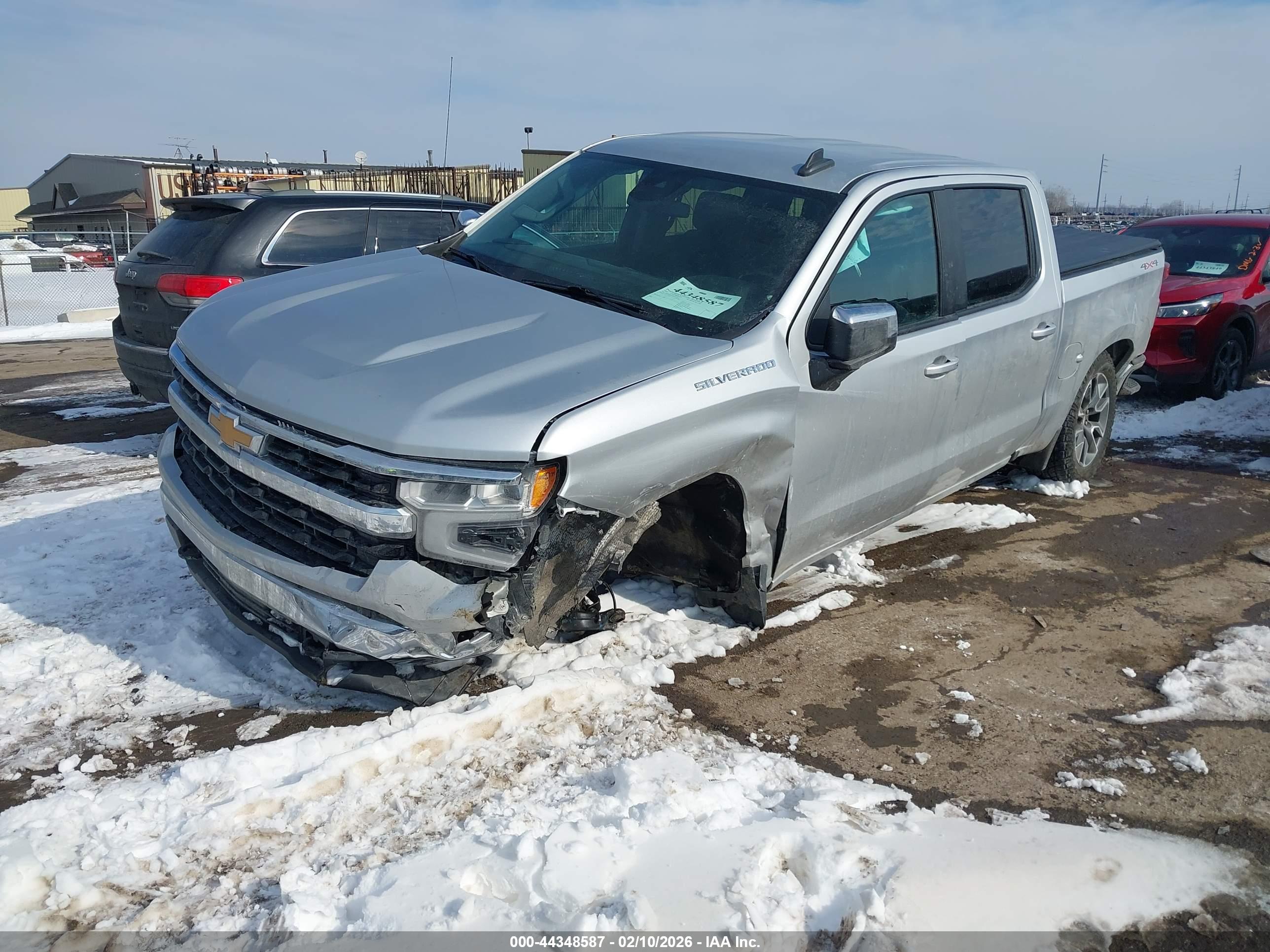 CHEVROLET SILVERADO image 2