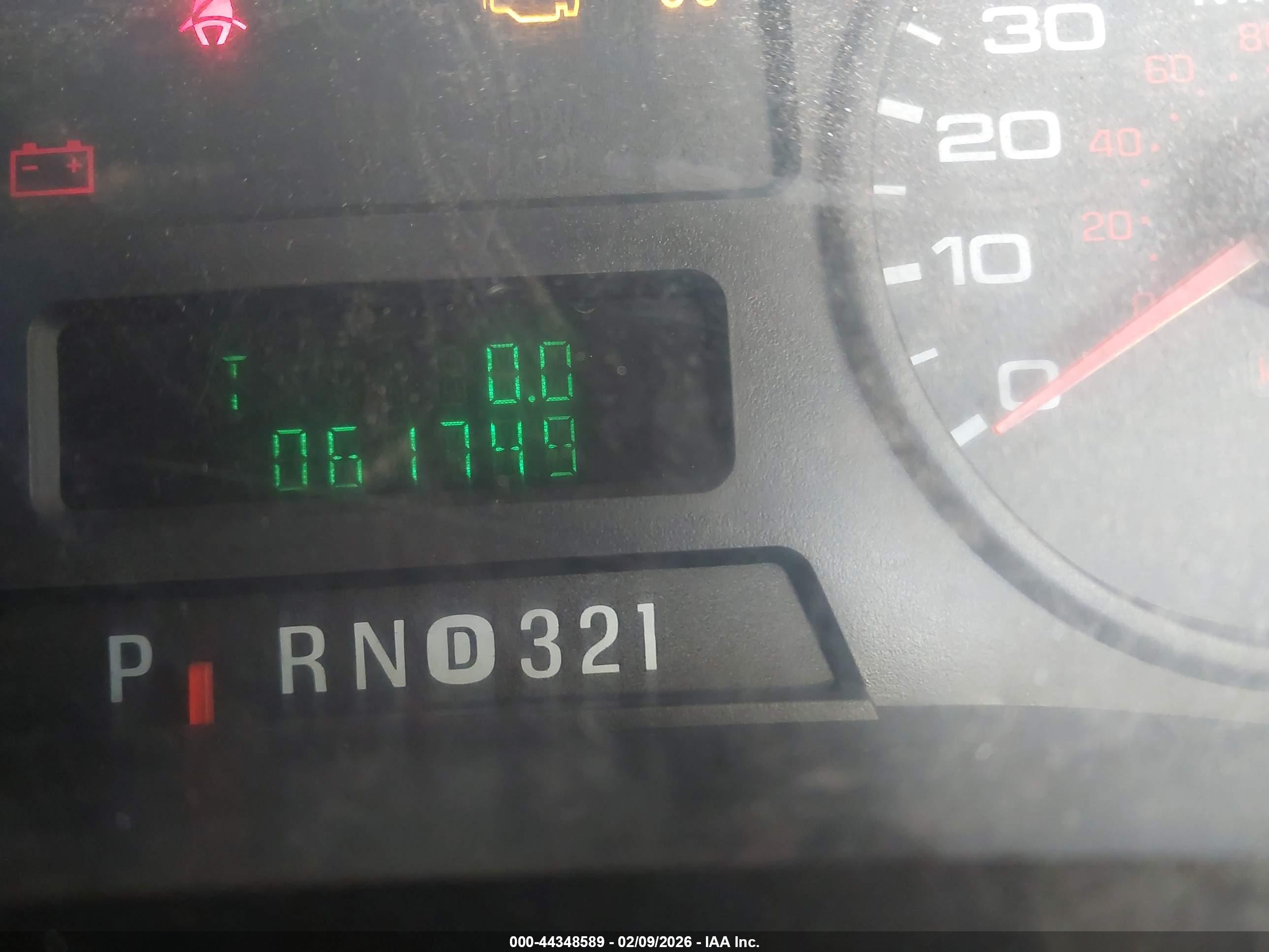 FORD F-550 image 6