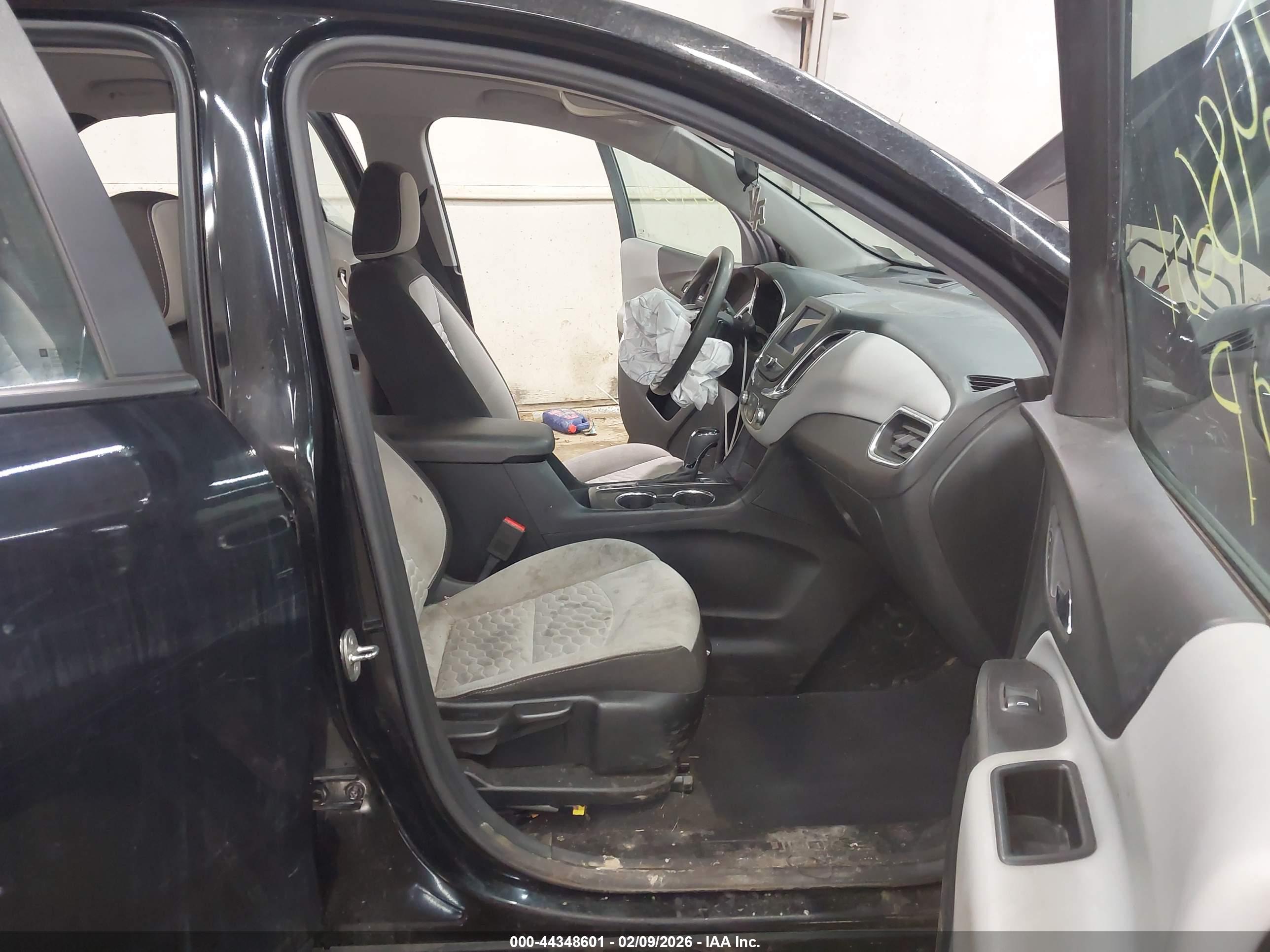 CHEVROLET EQUINOX image 5