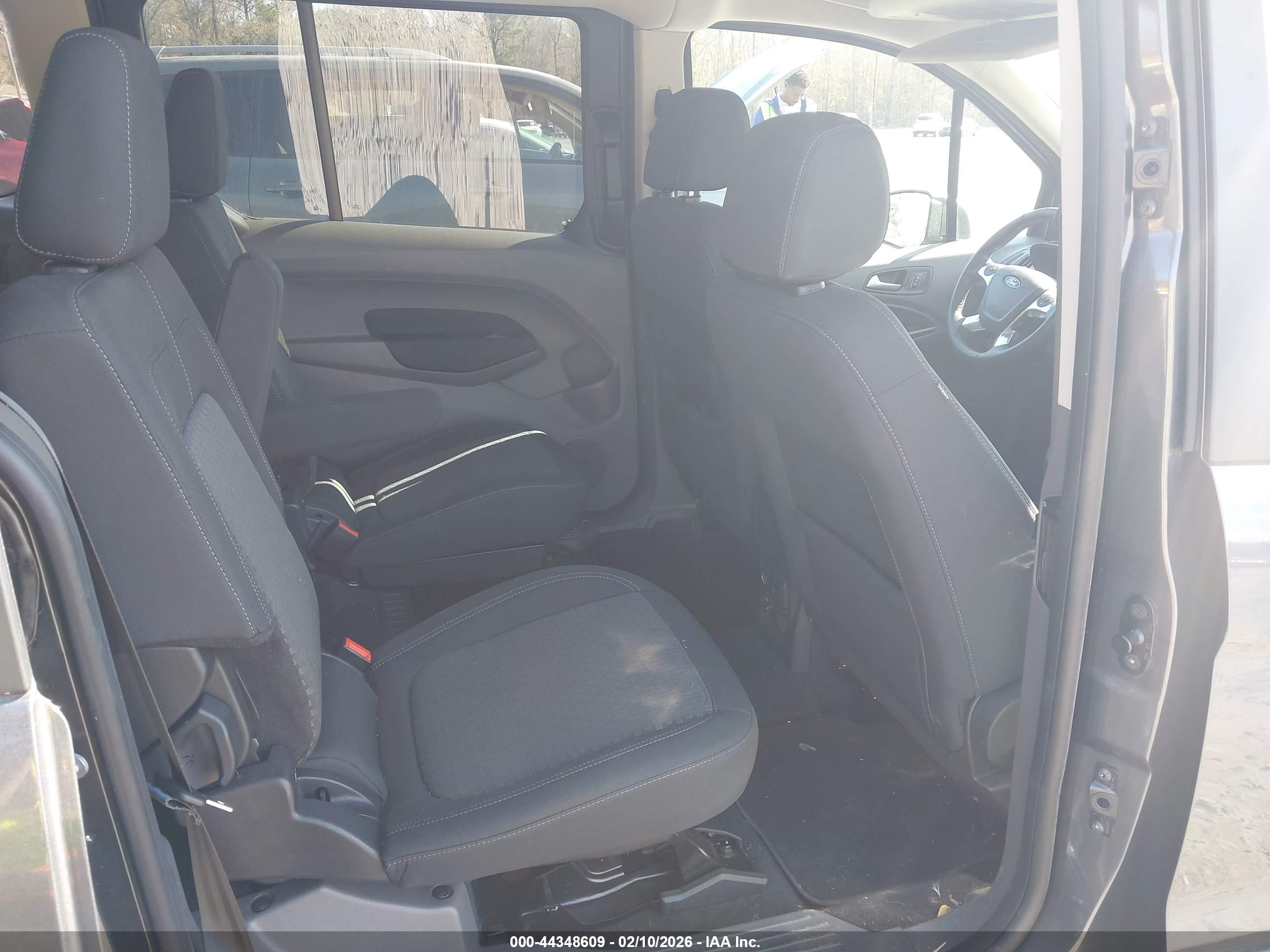 FORD TRANSIT image 8