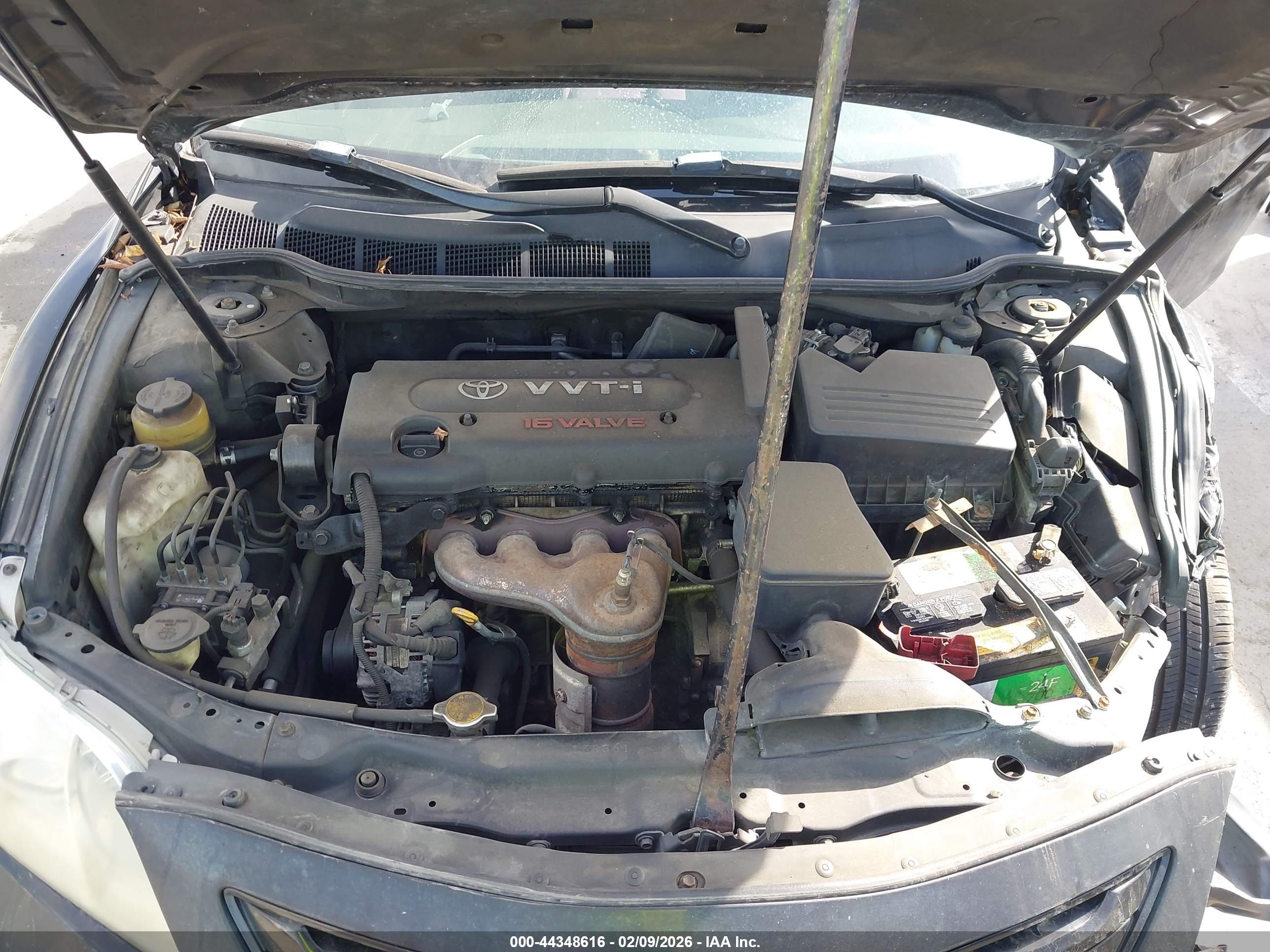 TOYOTA CAMRY image 10