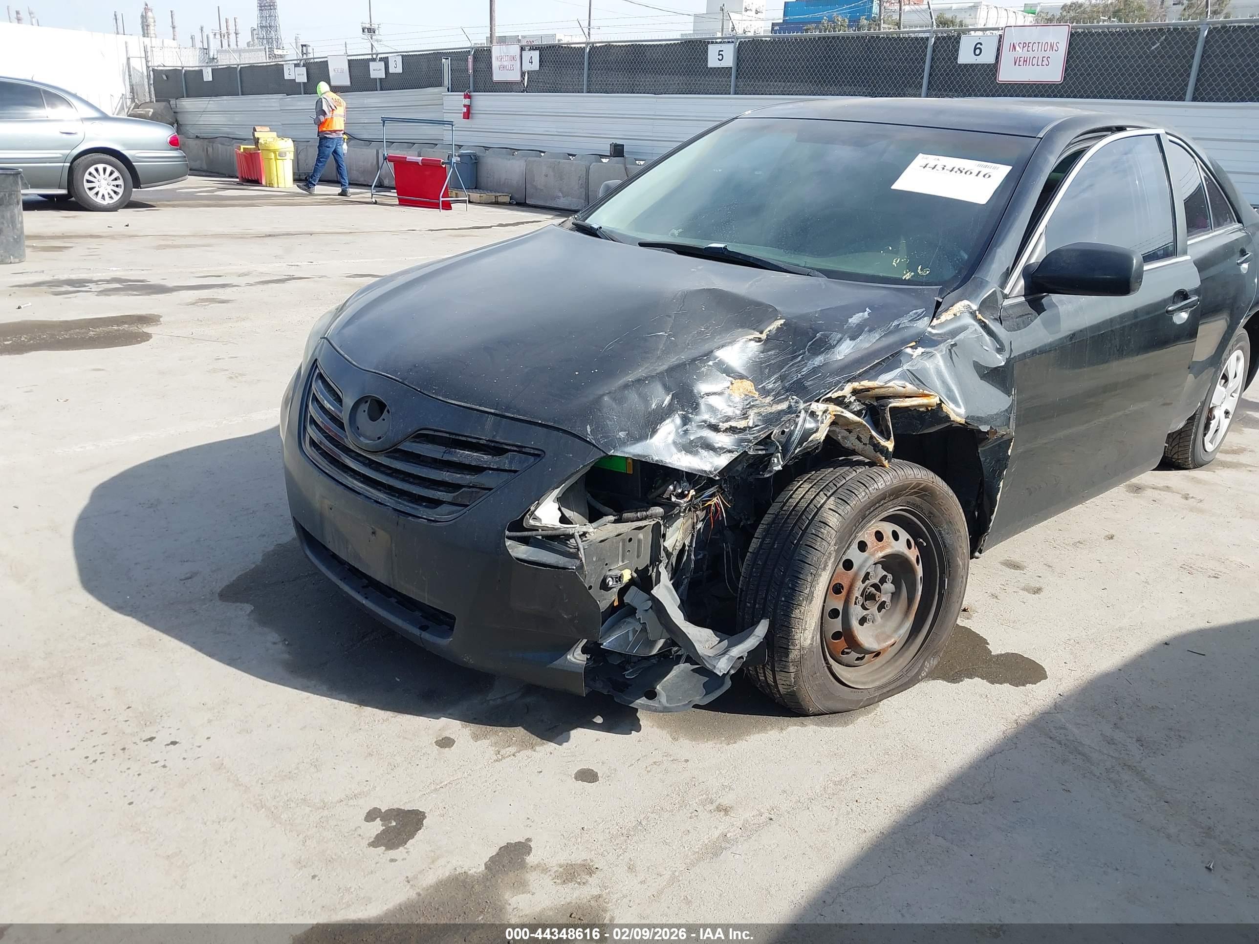 TOYOTA CAMRY image 6