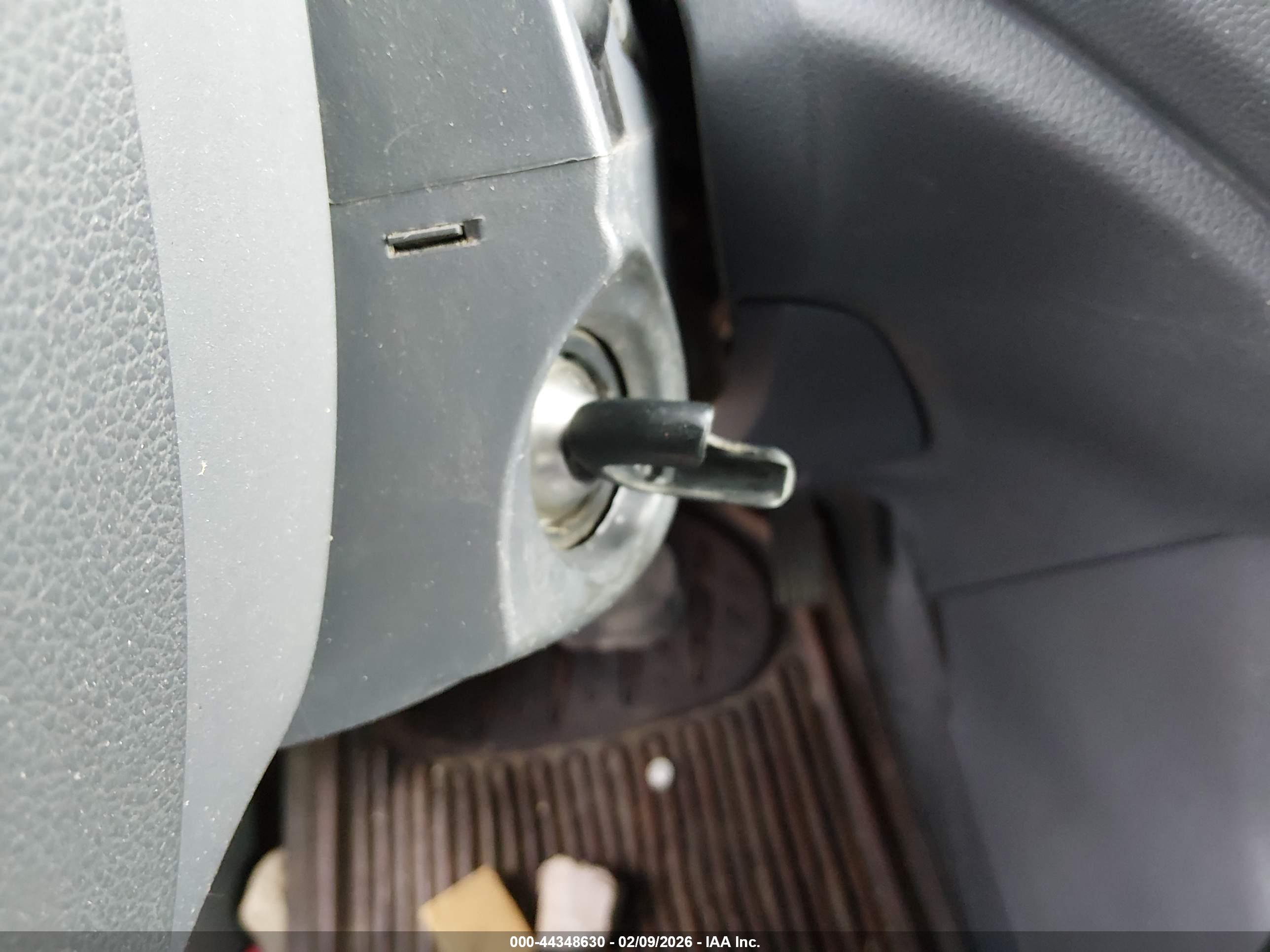 FORD TRANSIT image 11
