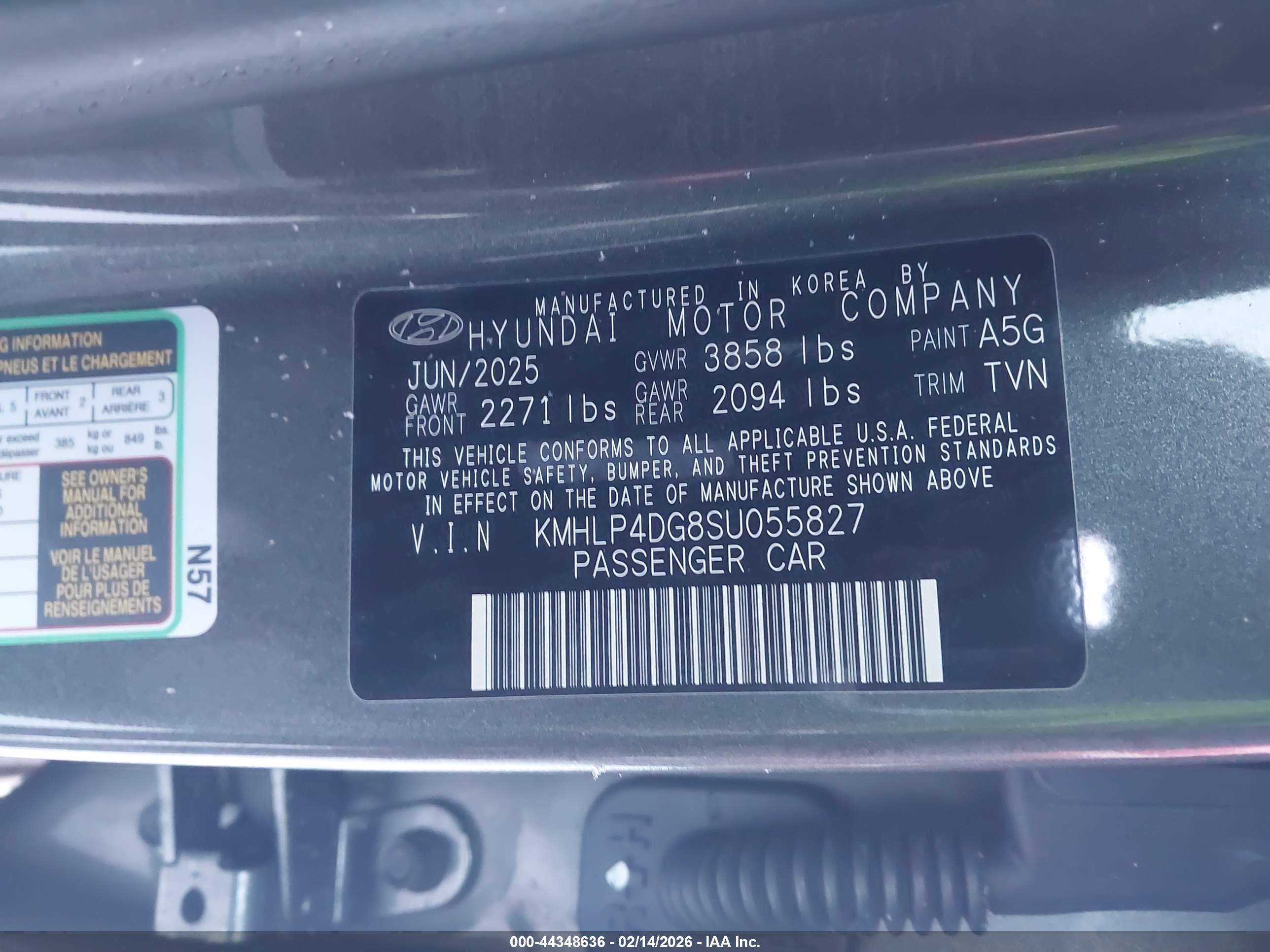 HYUNDAI ELANTRA image 9