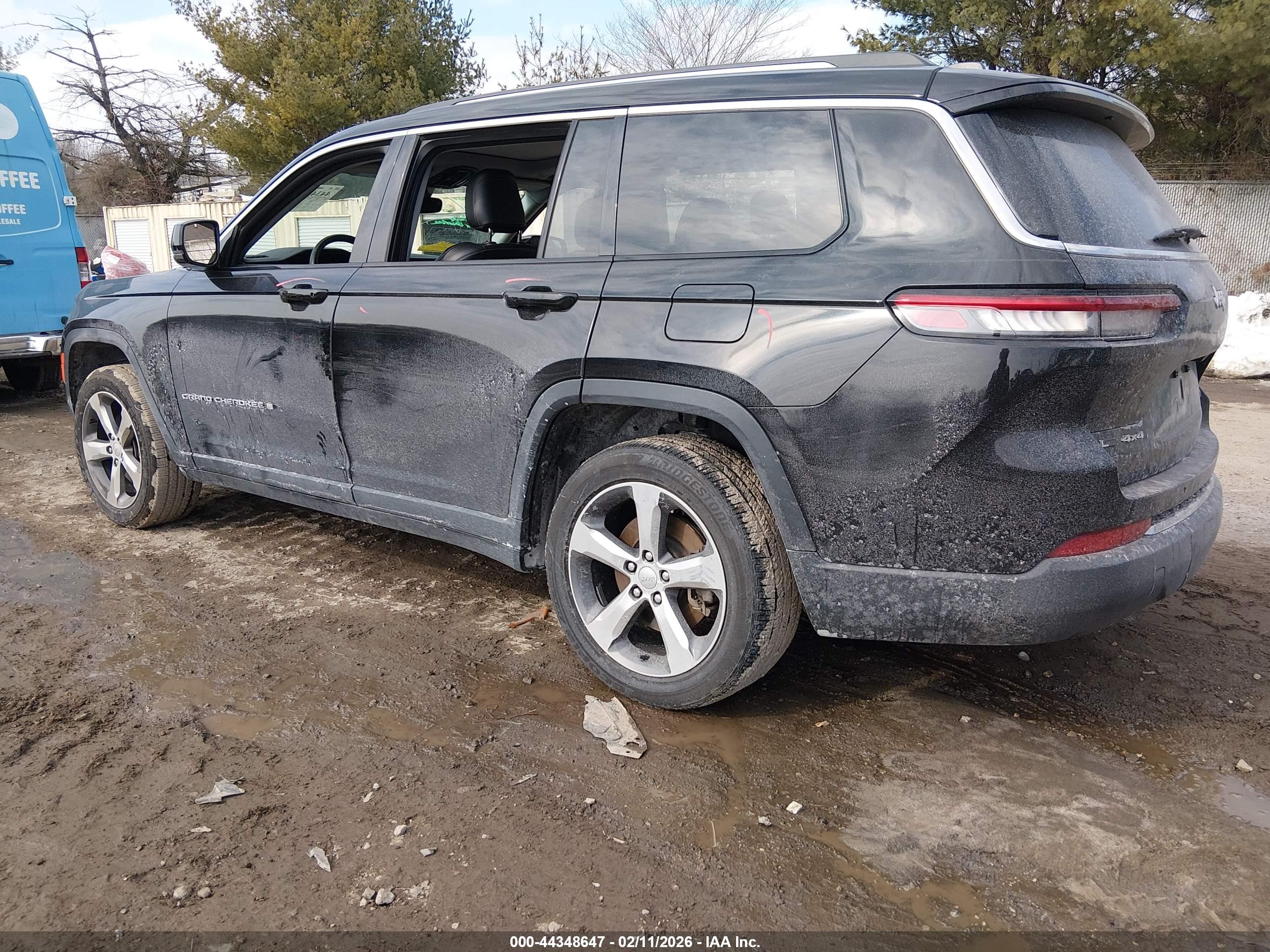 JEEP GRAND image 3
