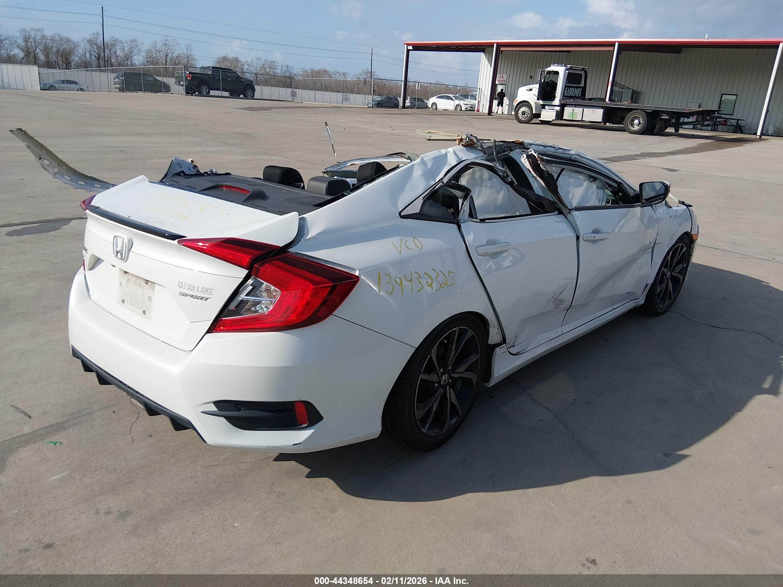 HONDA CIVIC image 4