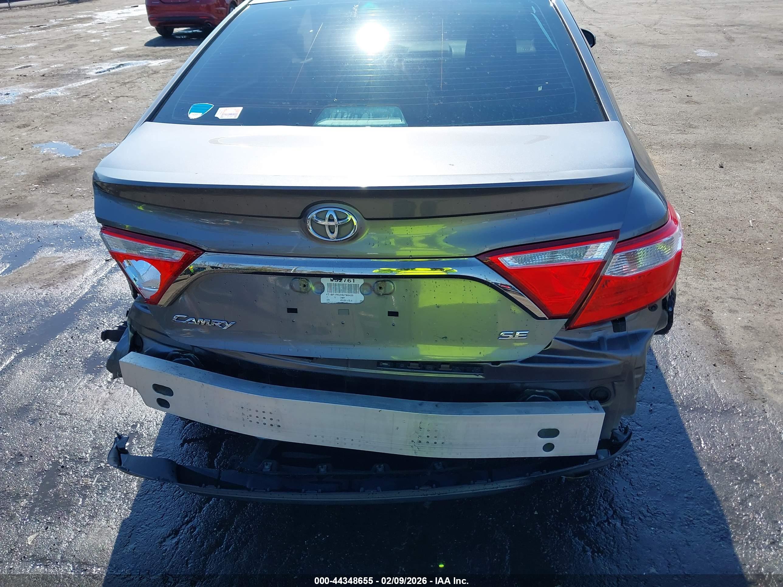 TOYOTA CAMRY image 6