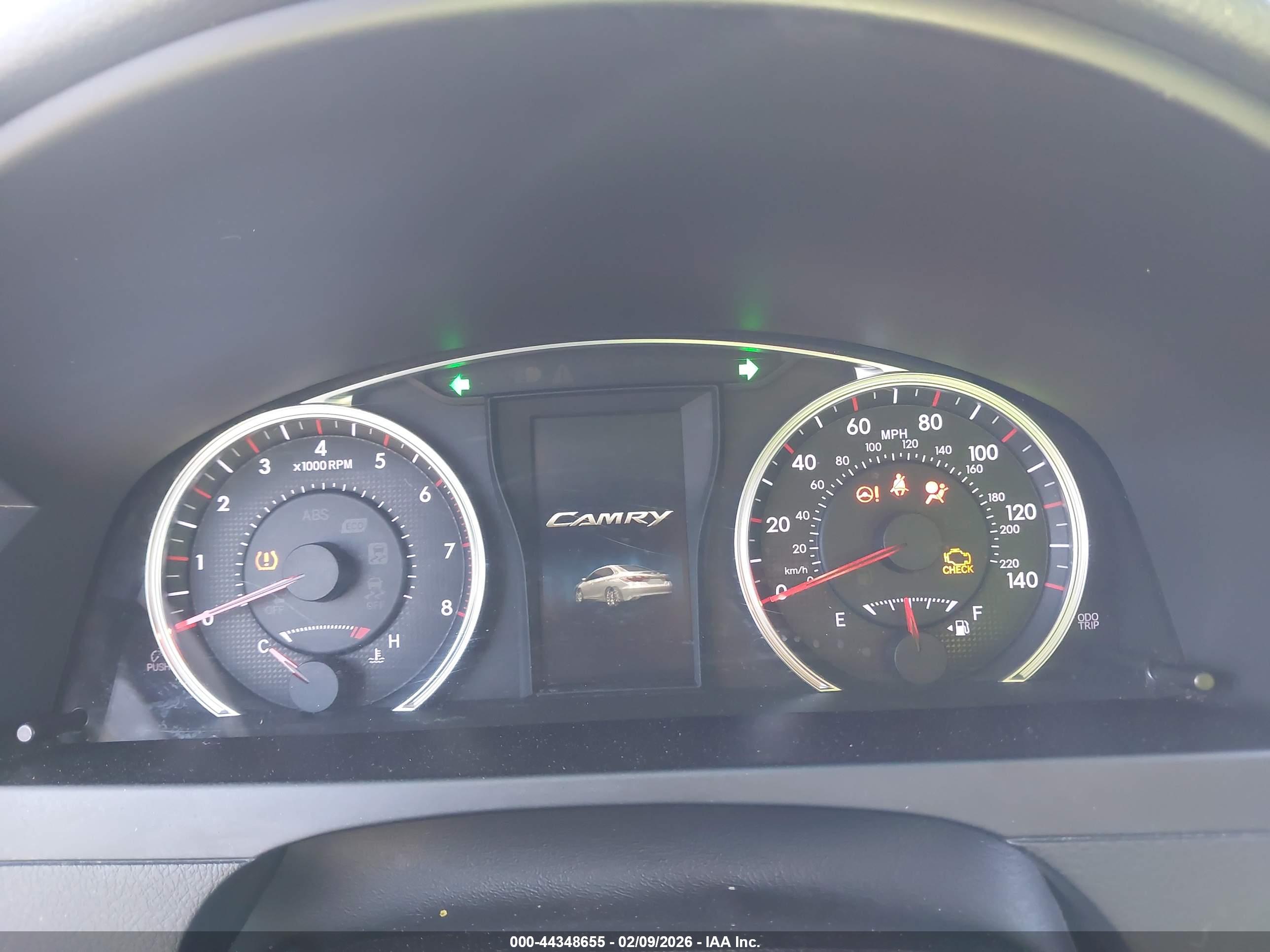 TOYOTA CAMRY image 7