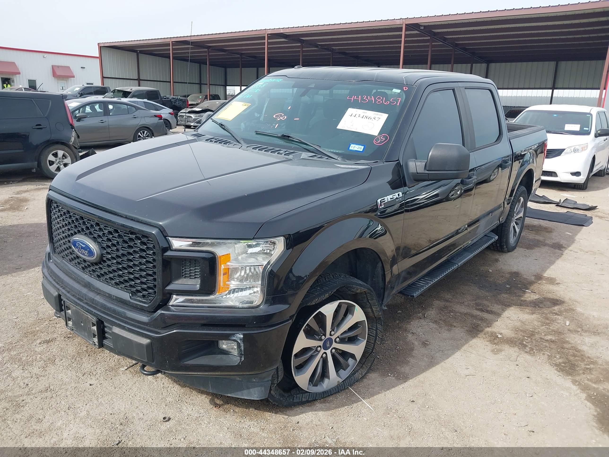 FORD F-150 image 2