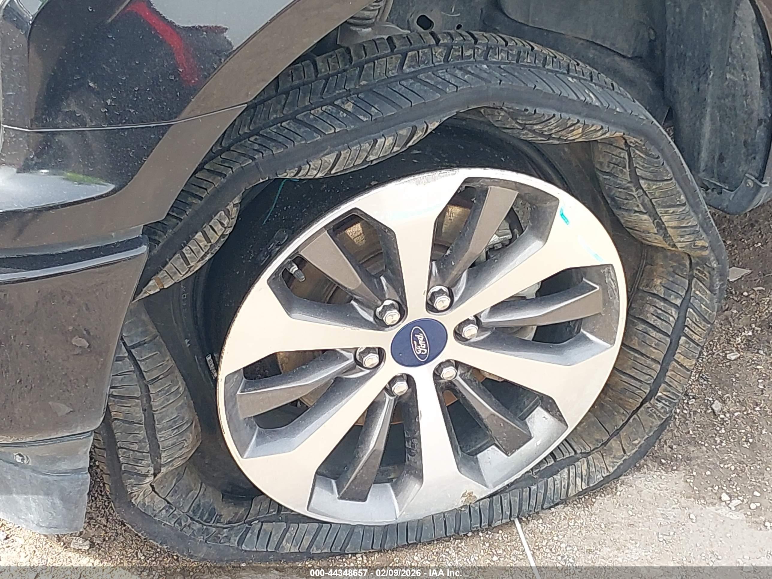 FORD F-150 image 6