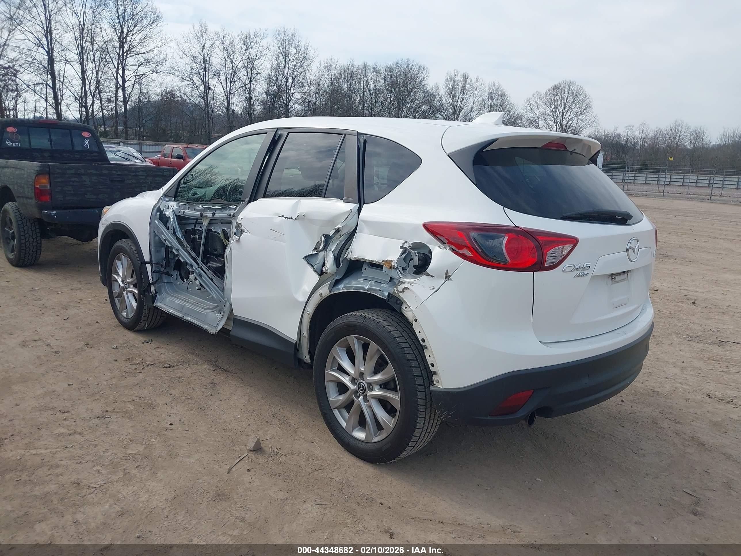 MAZDA CX-5 image 3
