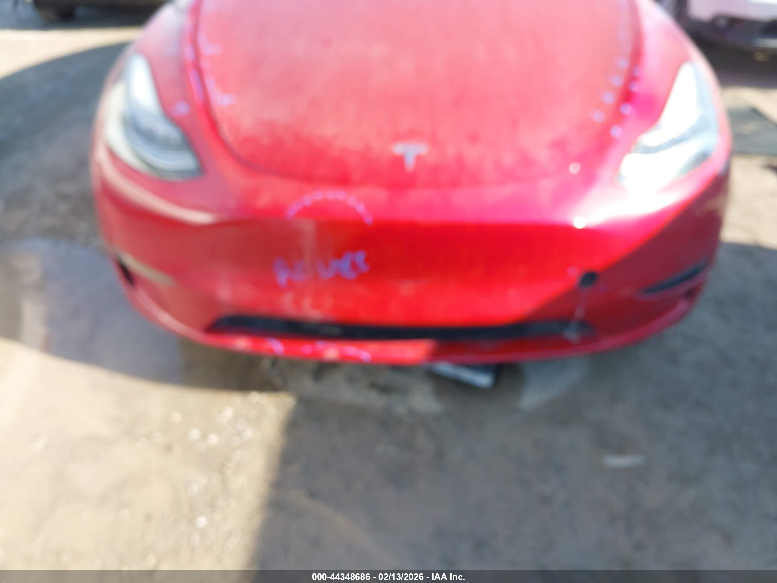 TESLA MODEL image 6
