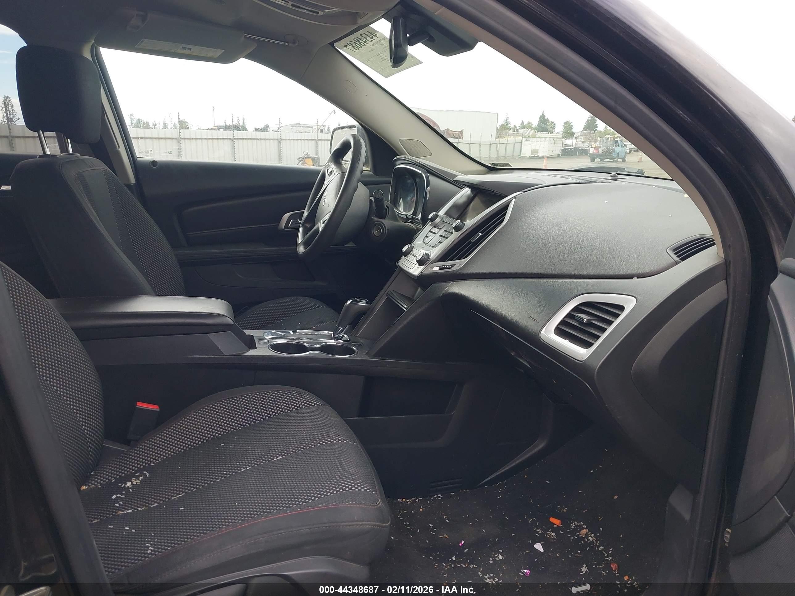 GMC TERRAIN image 5