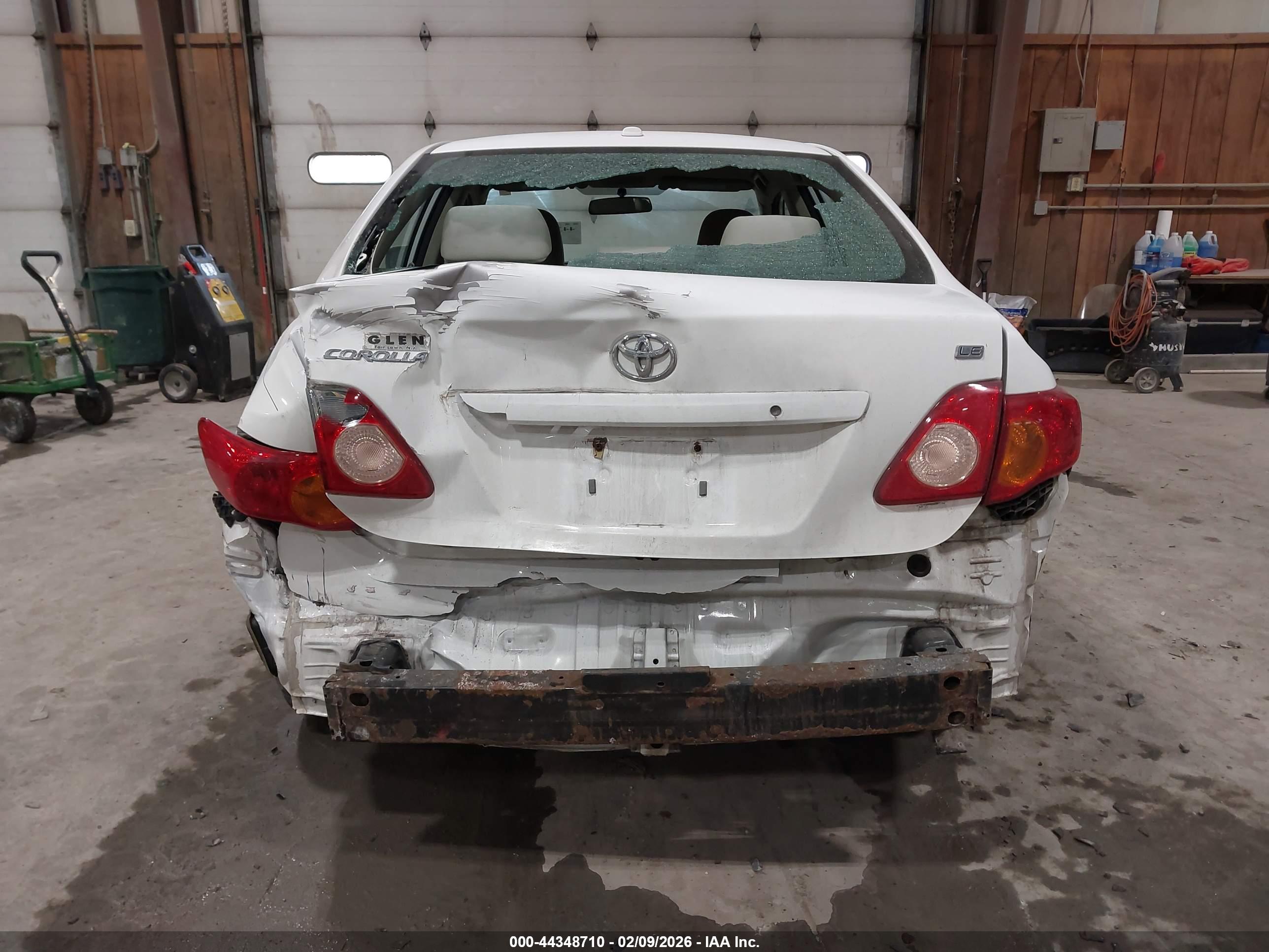 TOYOTA COROLLA image 6